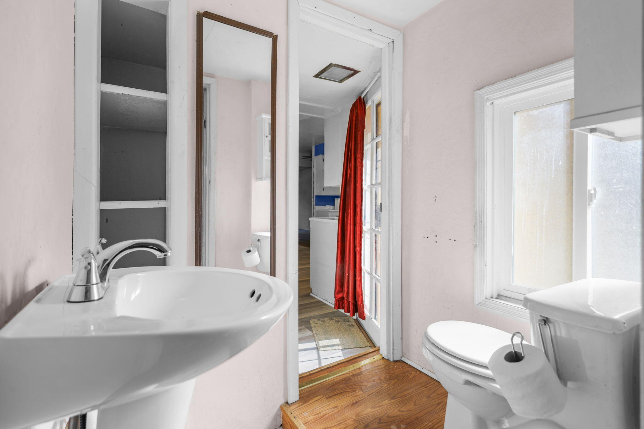 main property photo 32