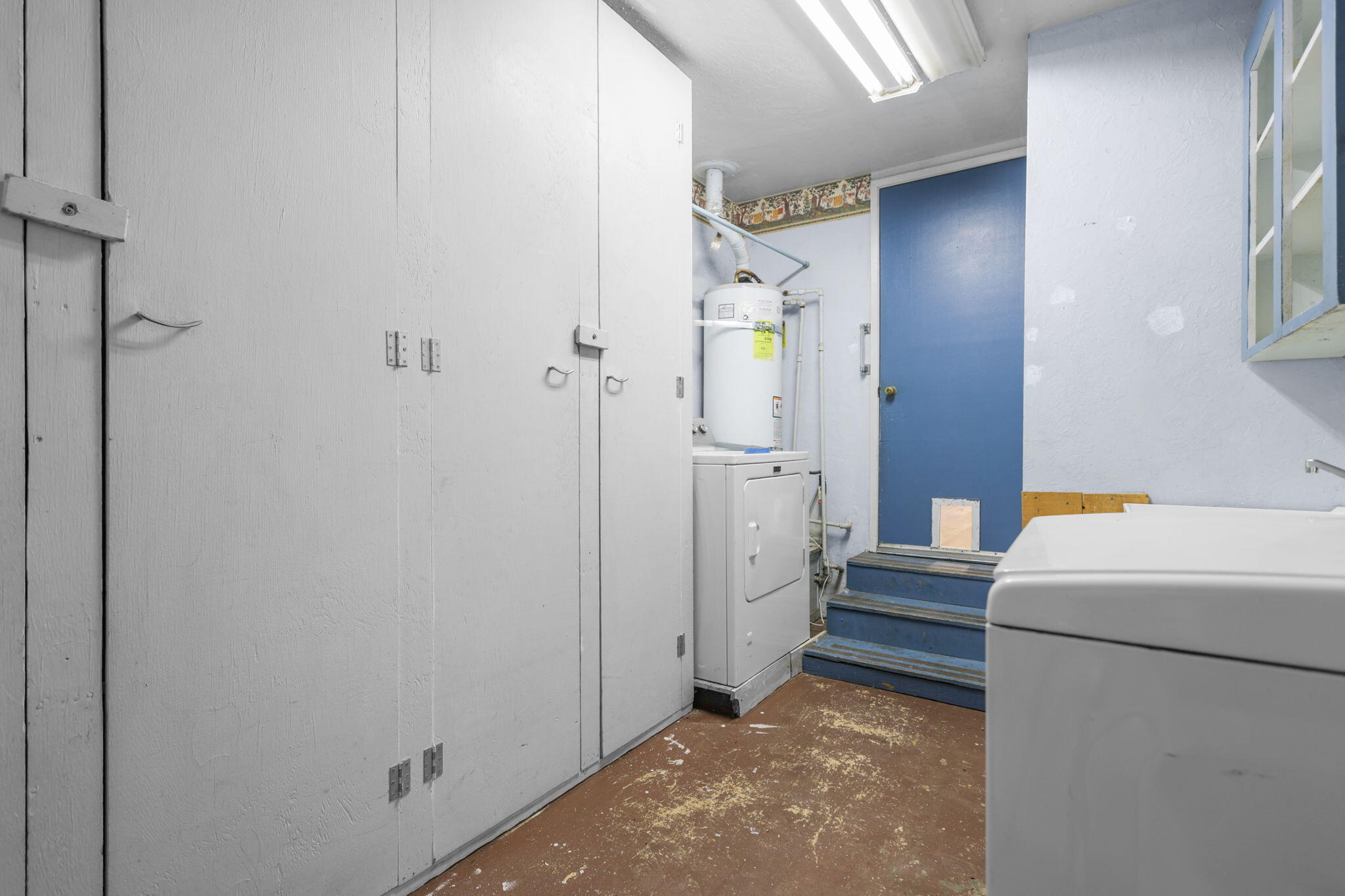 main property photo 48