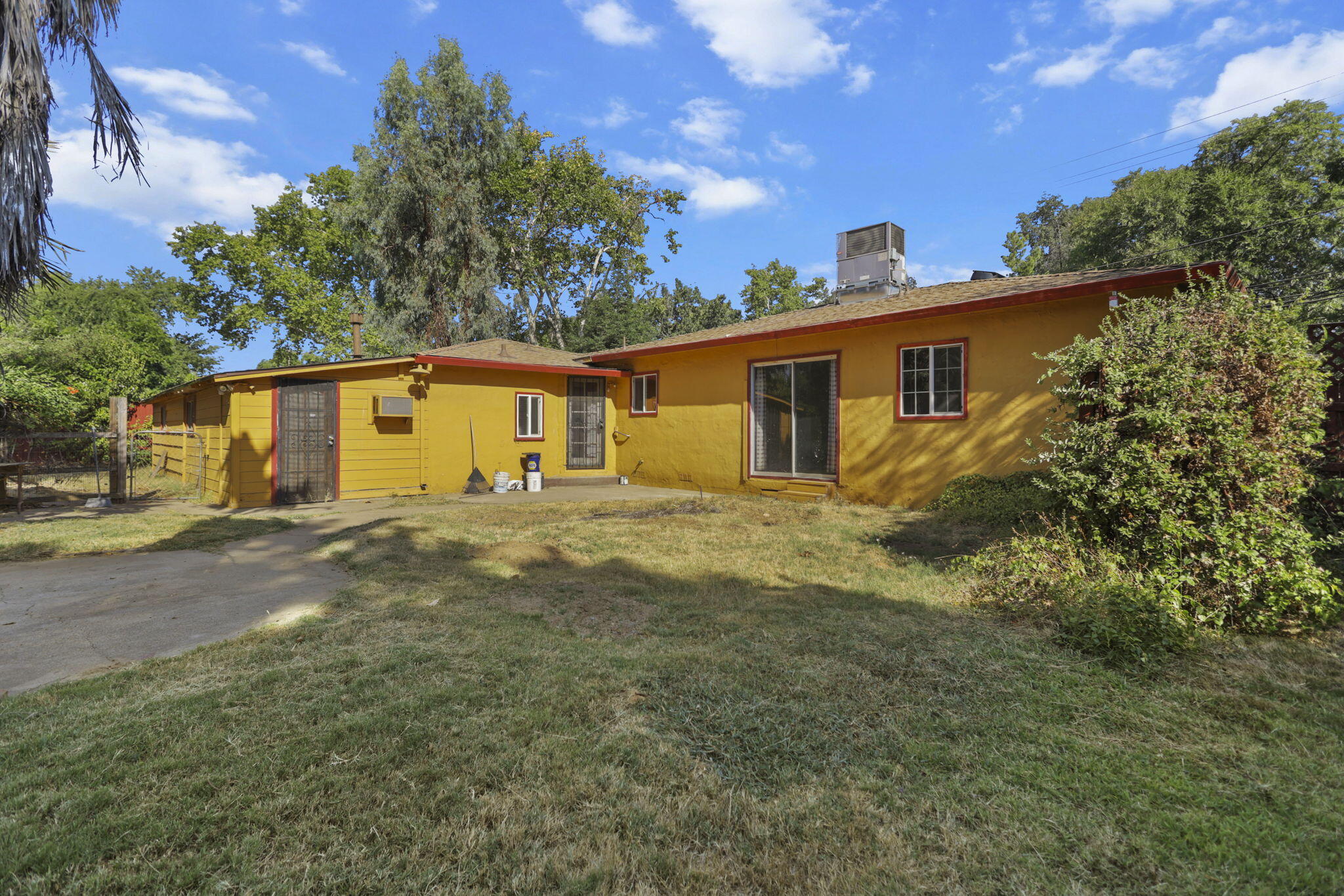 main property photo 51
