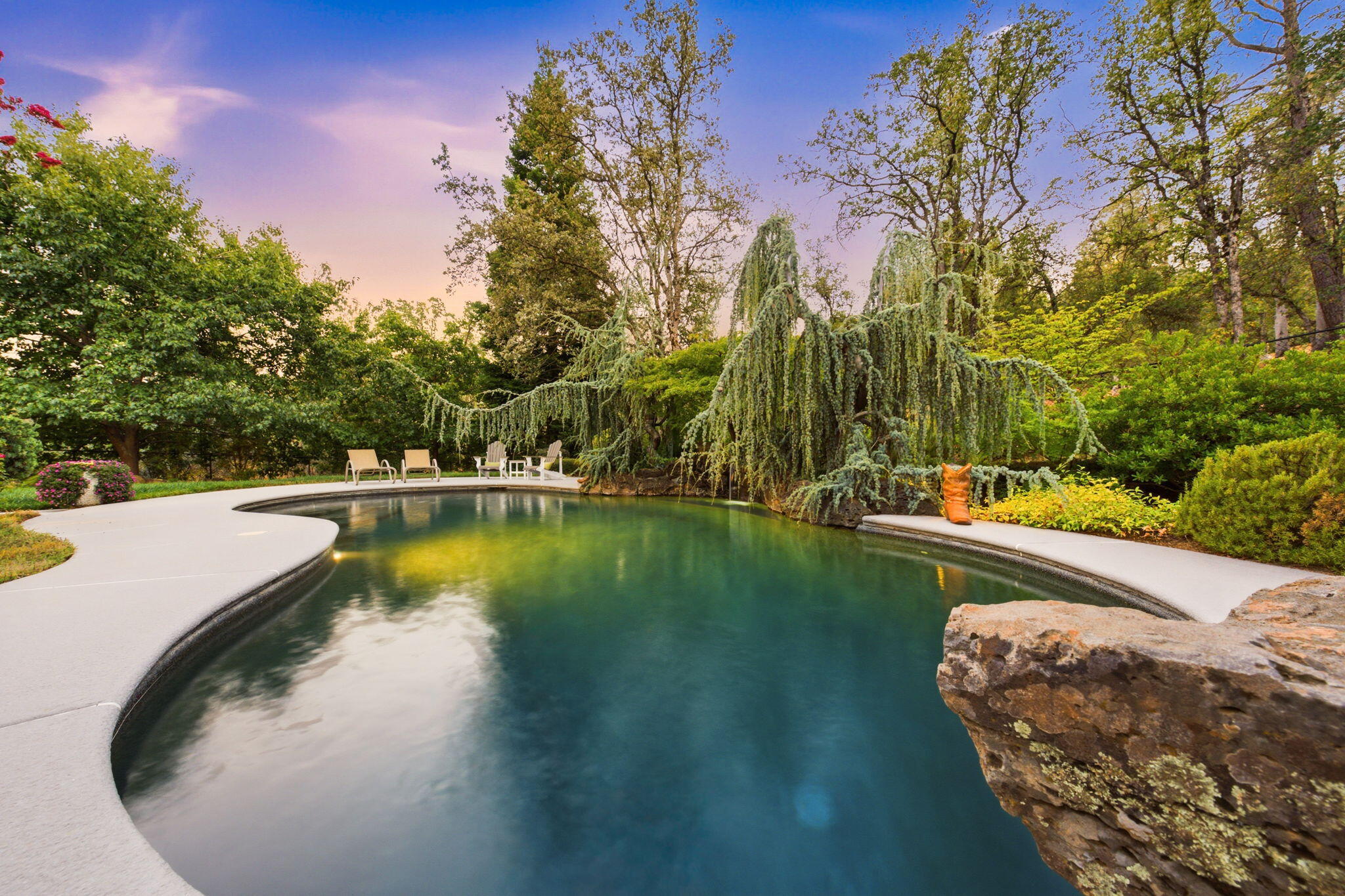 main property photo 4