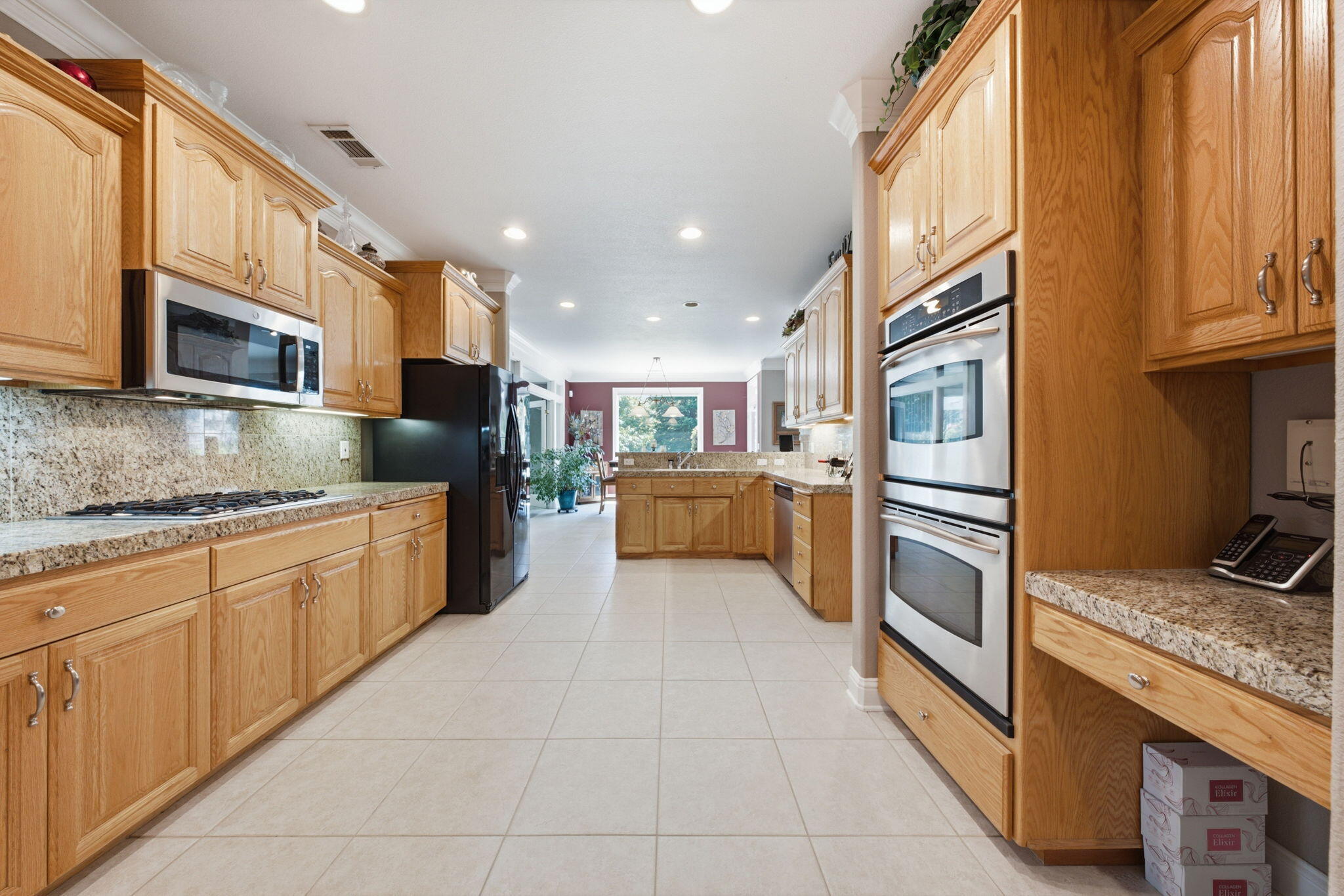main property photo 7