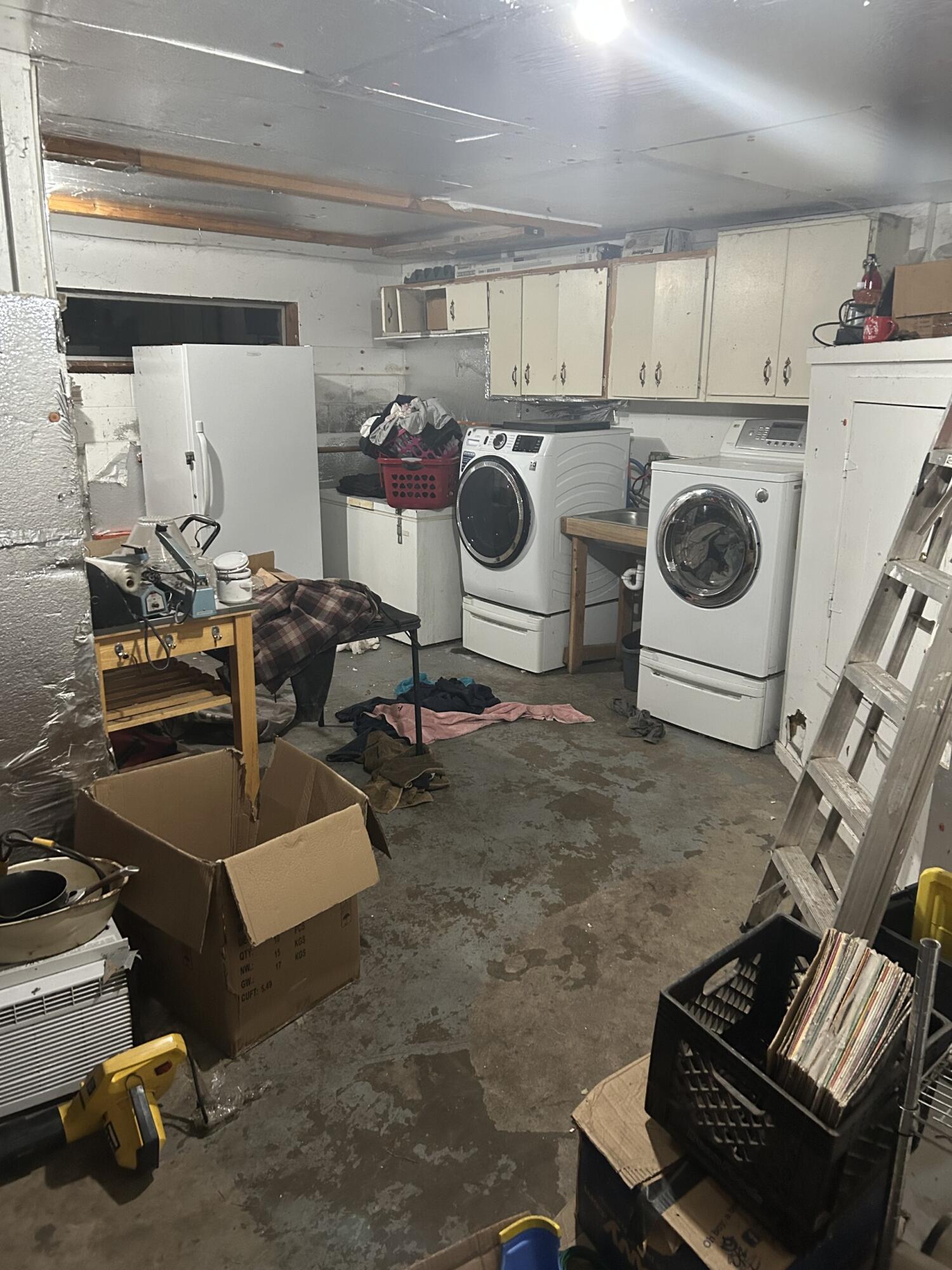 main property photo 54