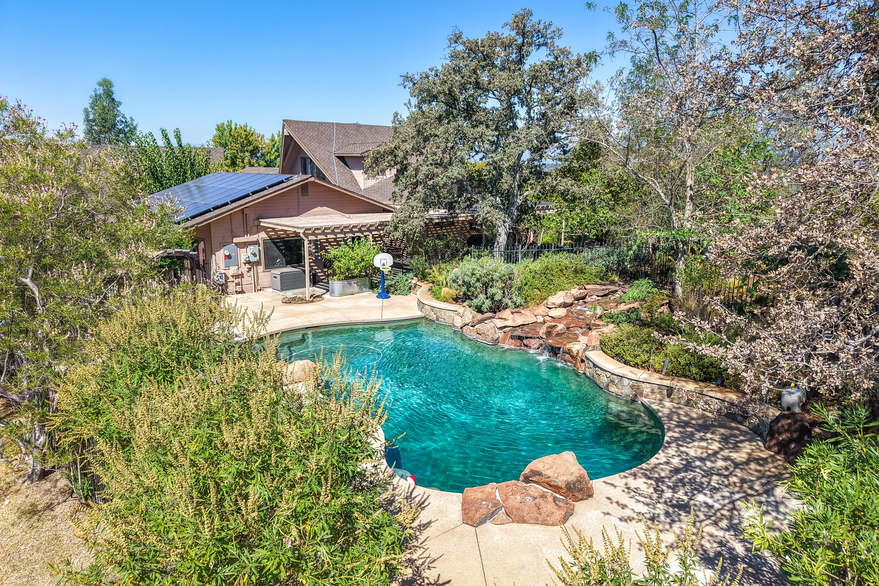 main property photo 100