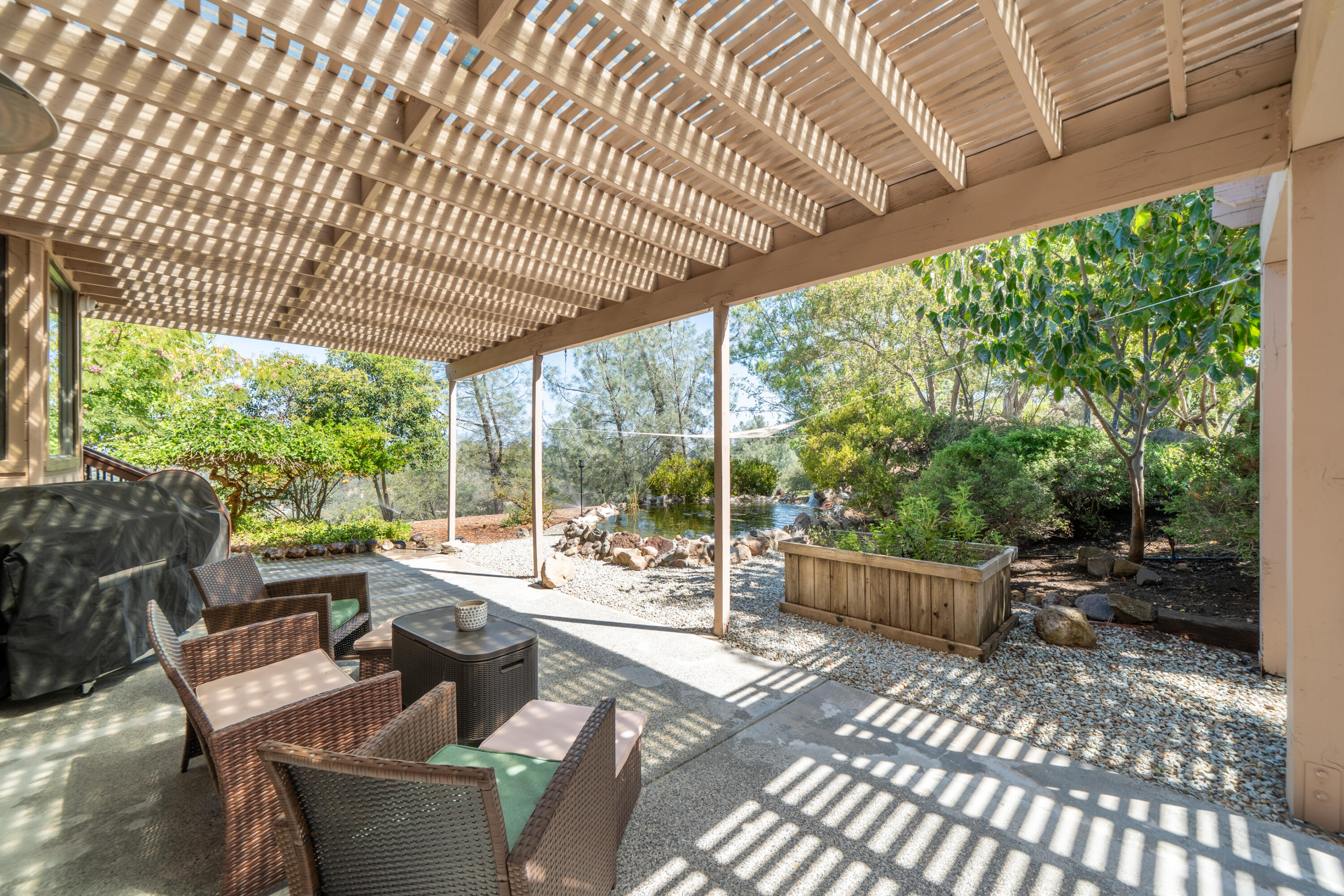 main property photo 51