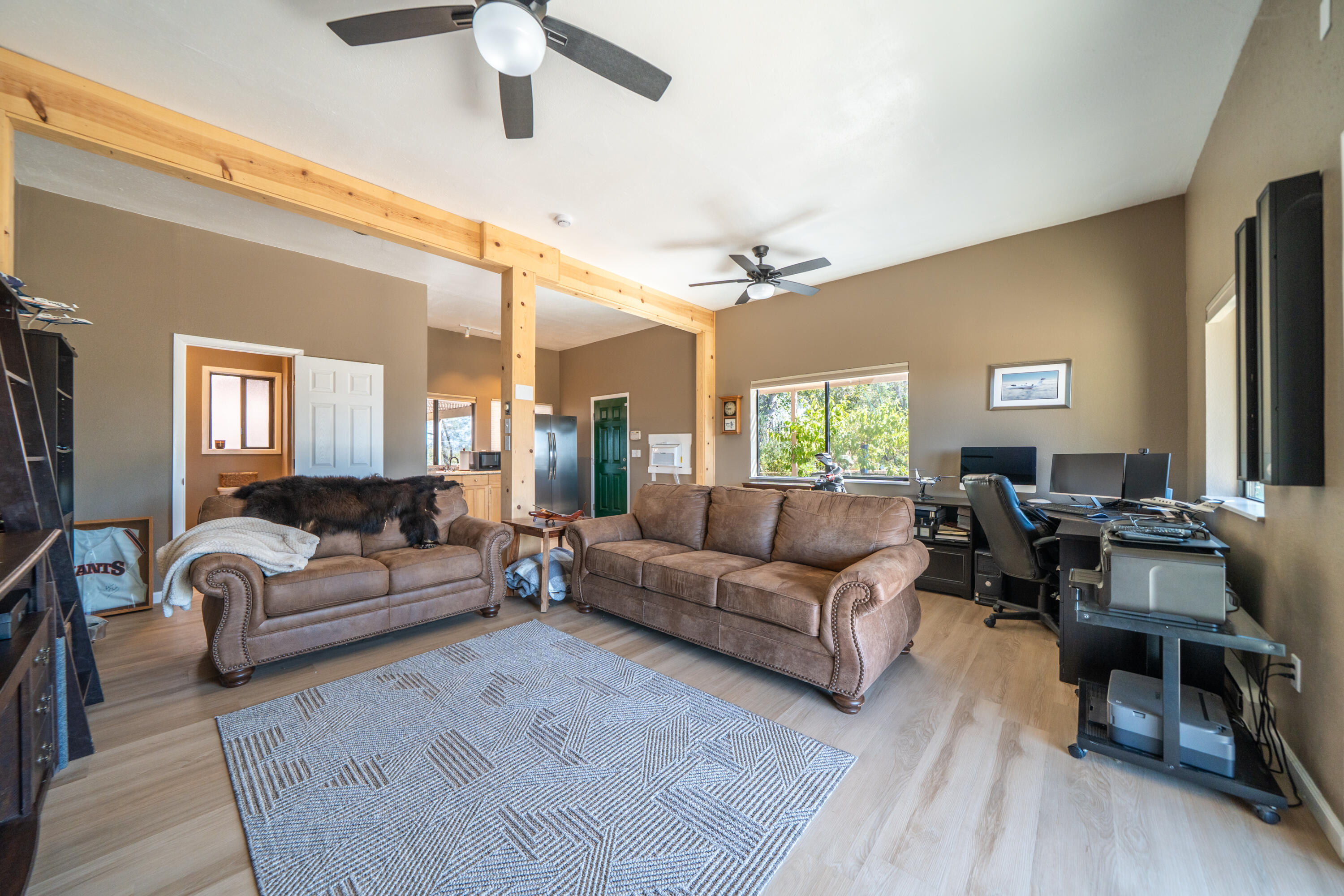 main property photo 58