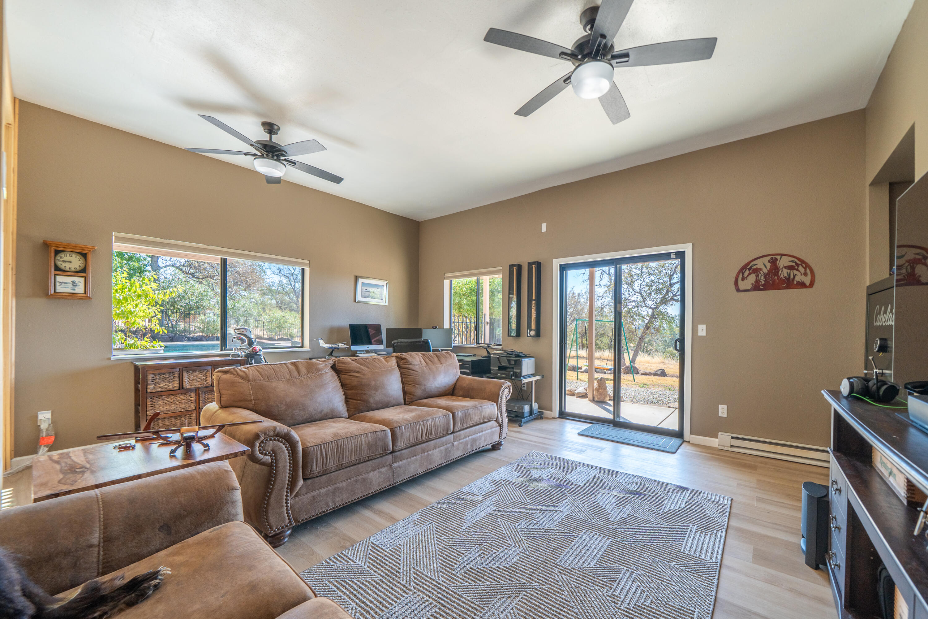 main property photo 59