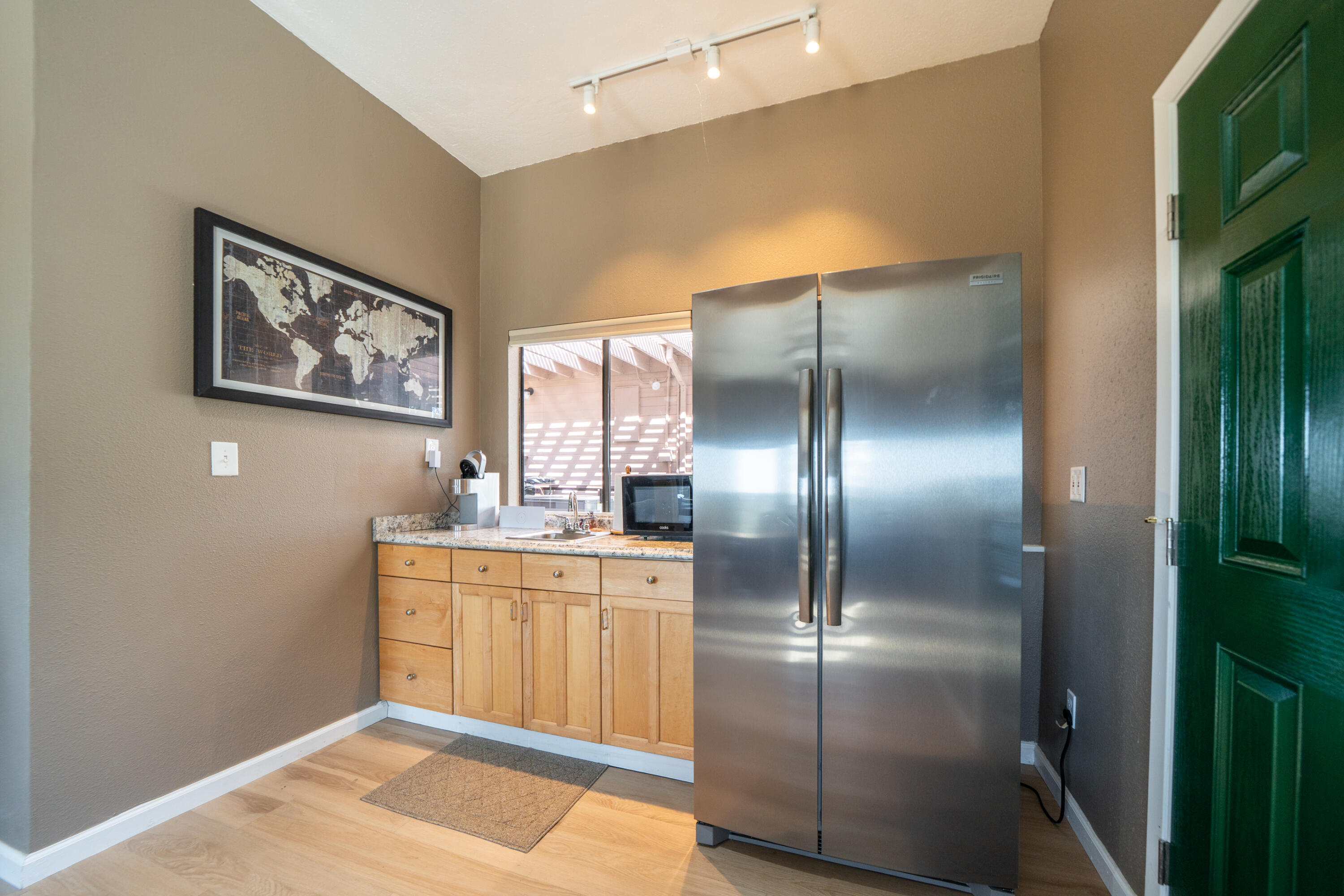 main property photo 60