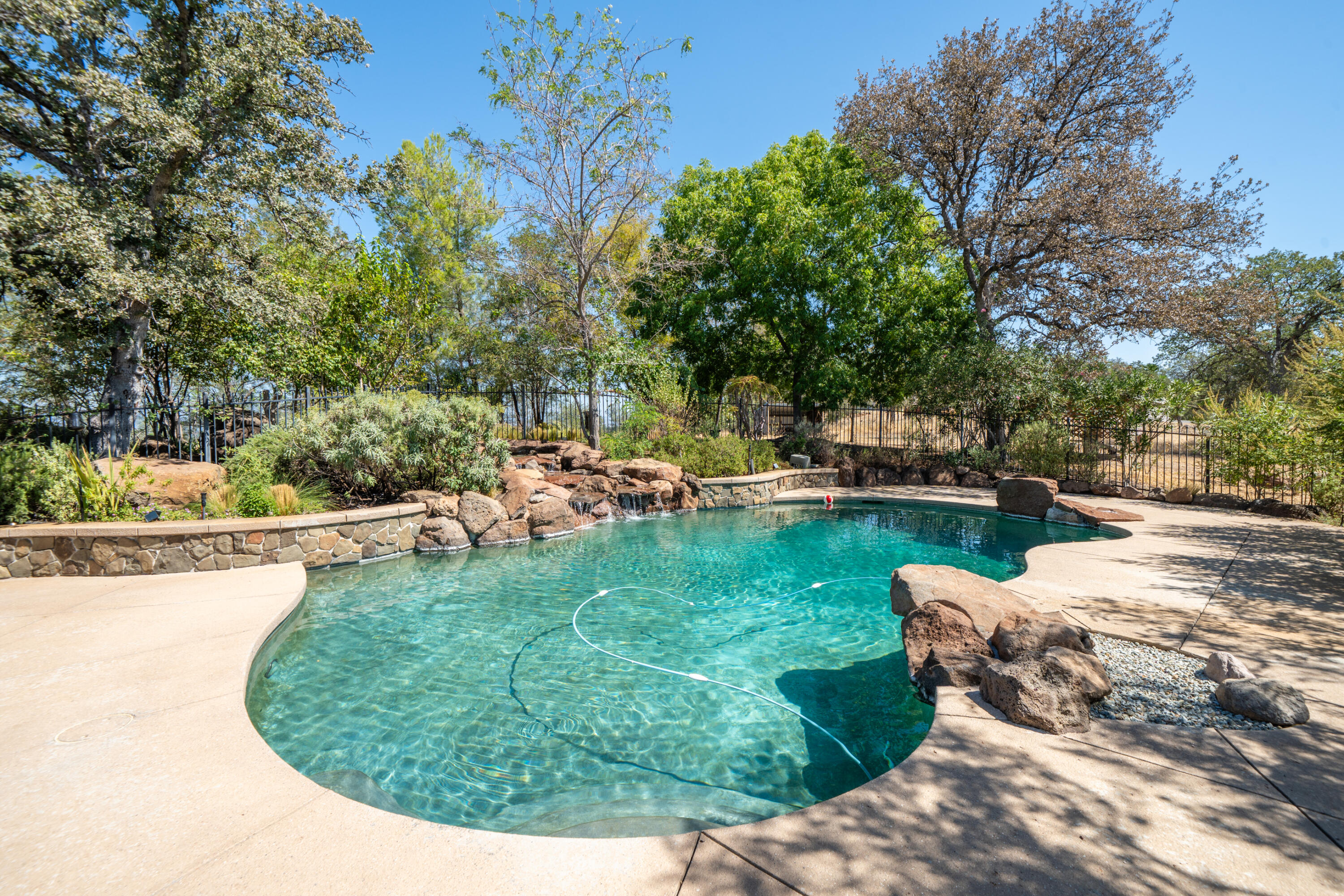 main property photo 66