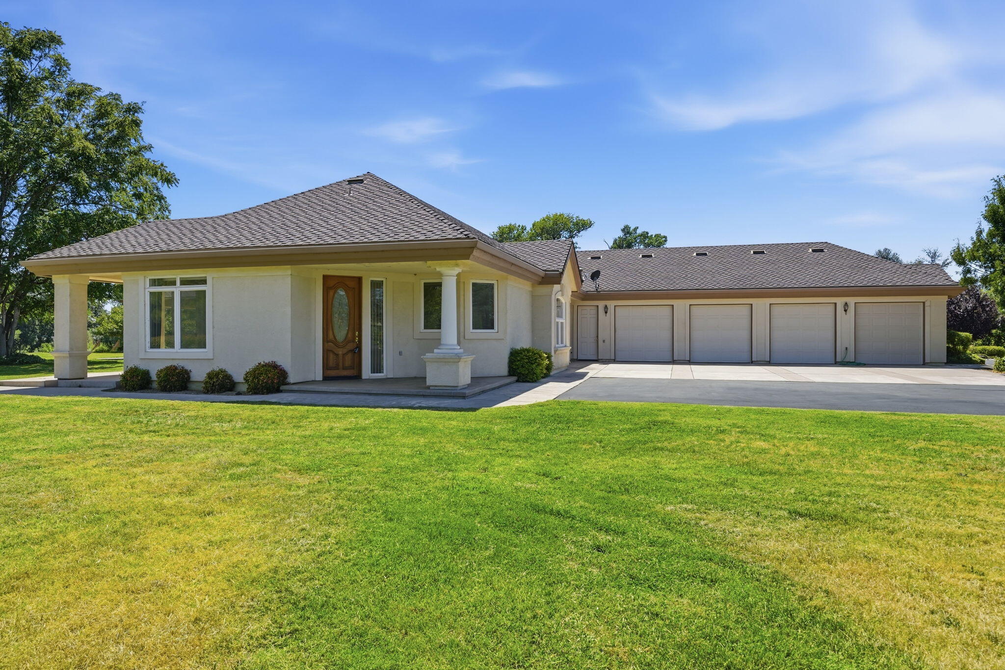 main property photo 64