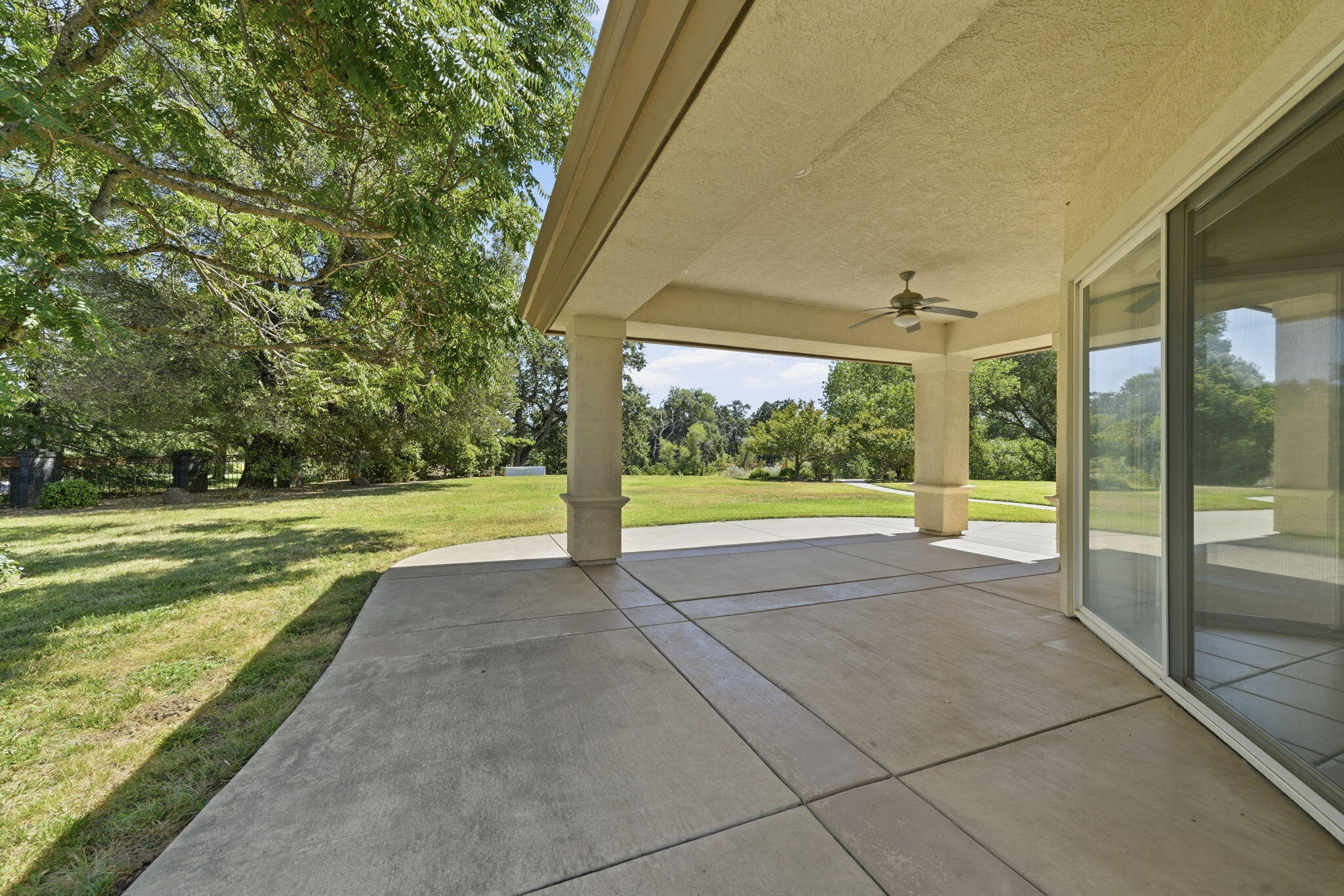 main property photo 76