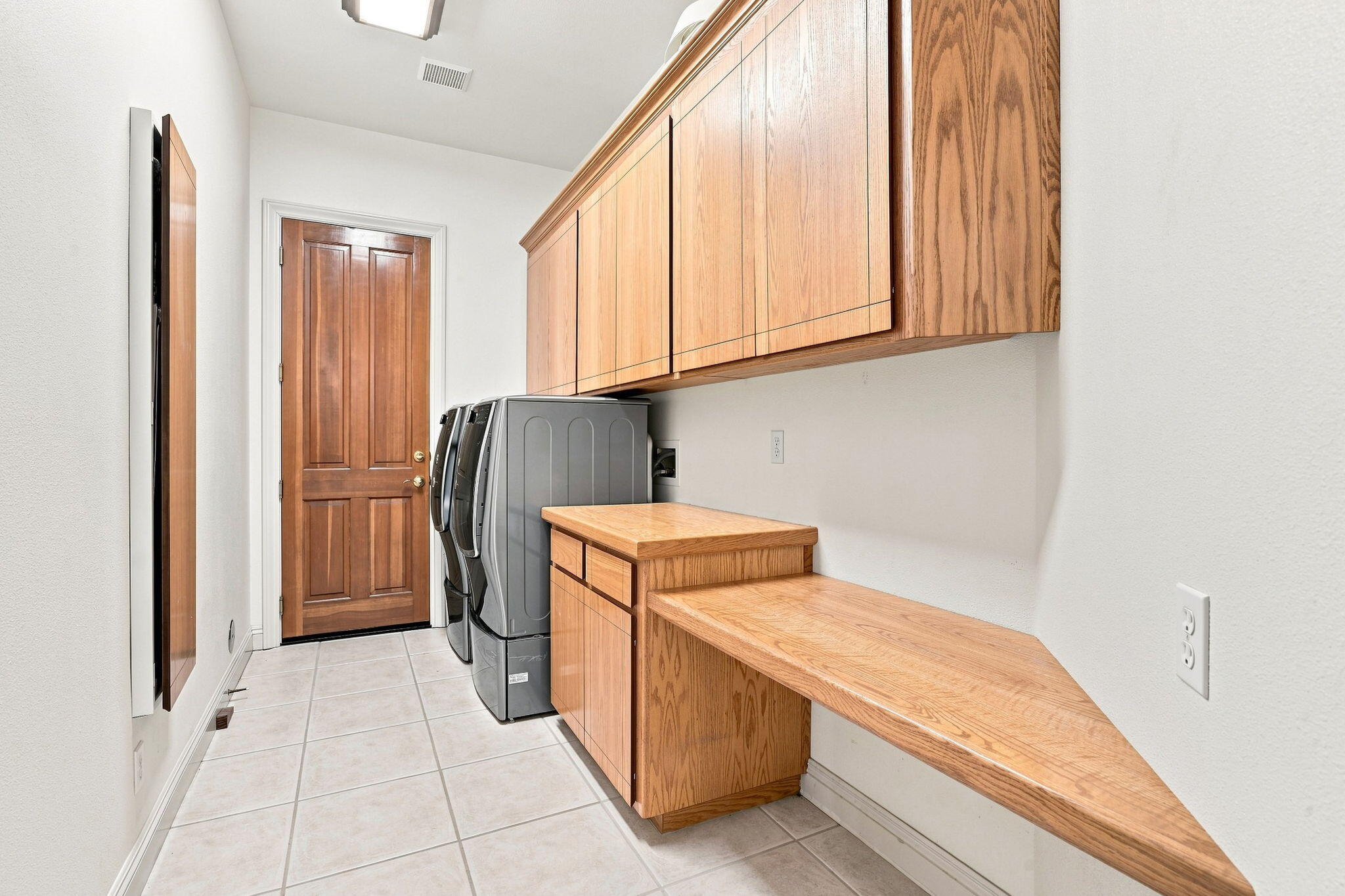 main property photo 82