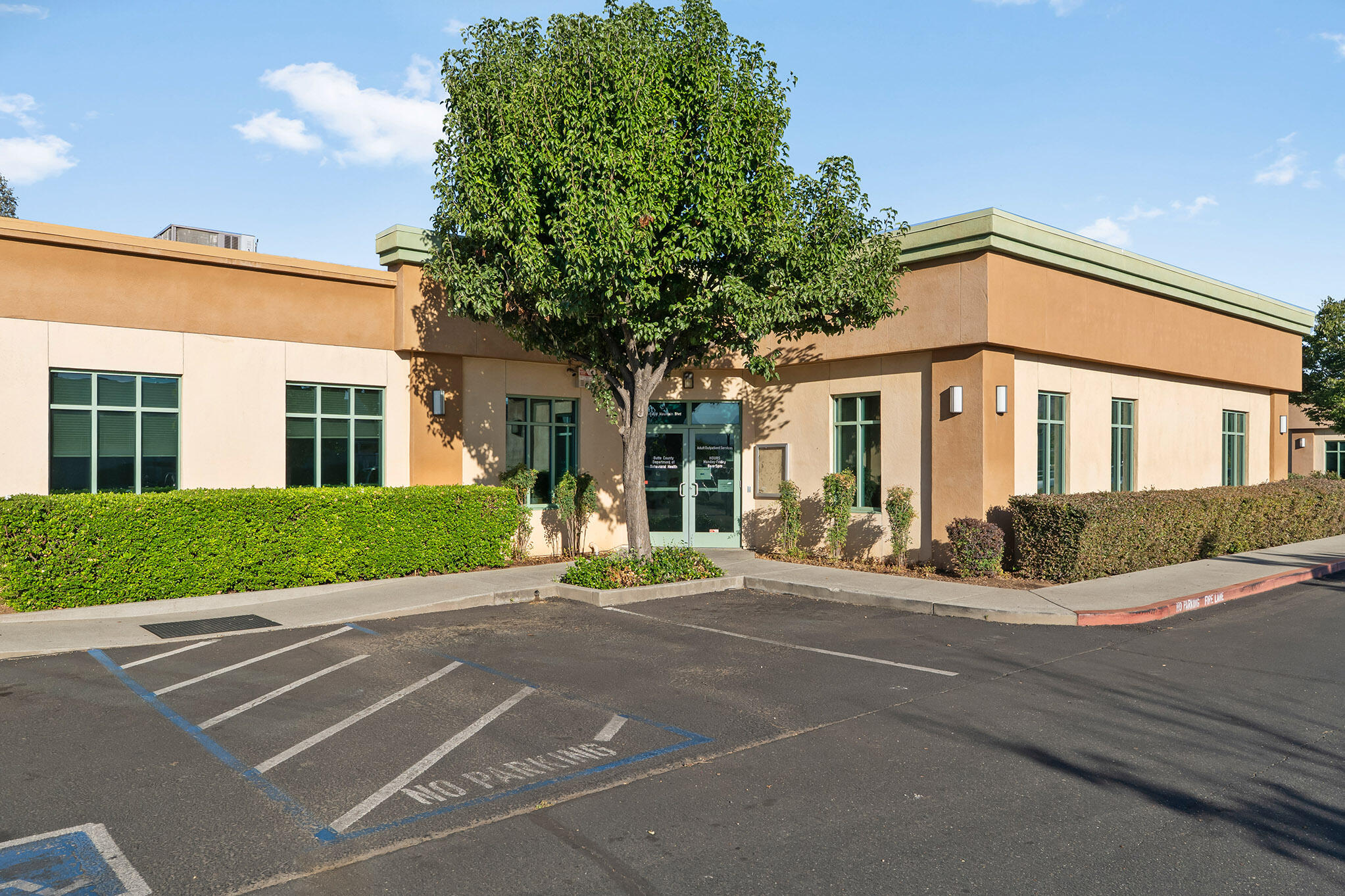 main property photo 13