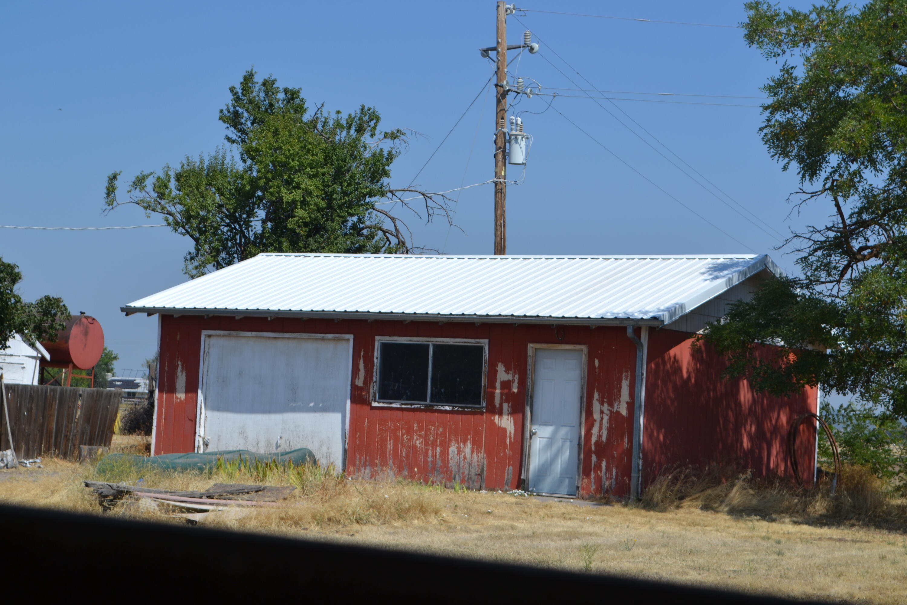 main property photo 47