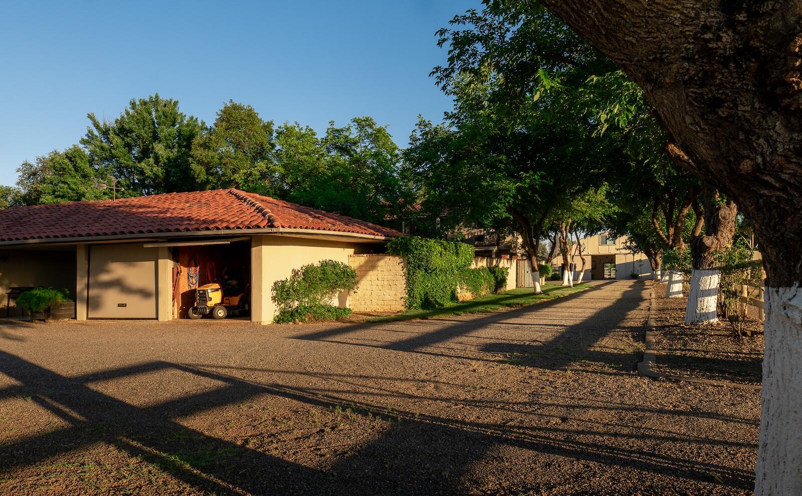 main property photo 24