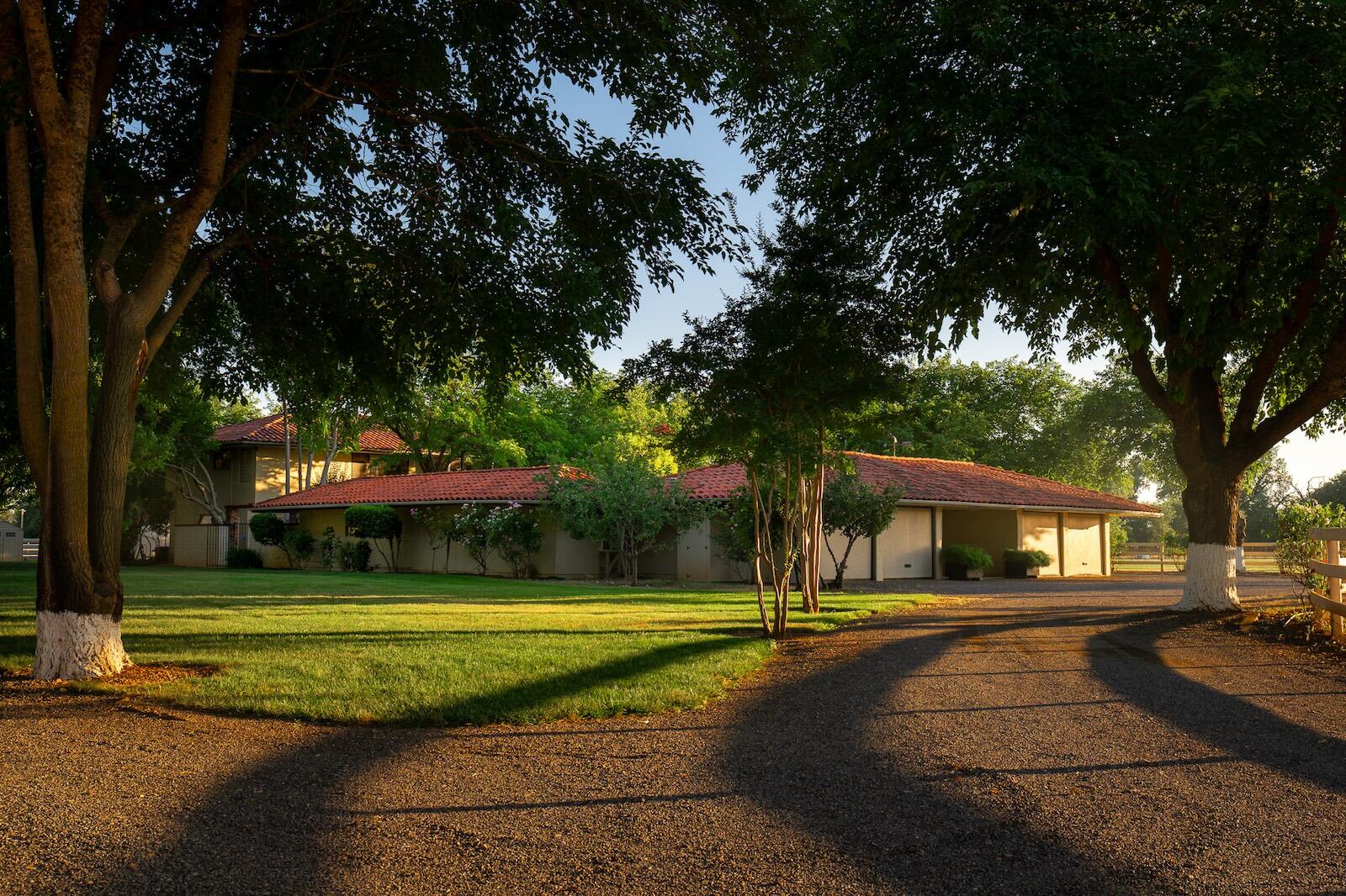main property photo 31