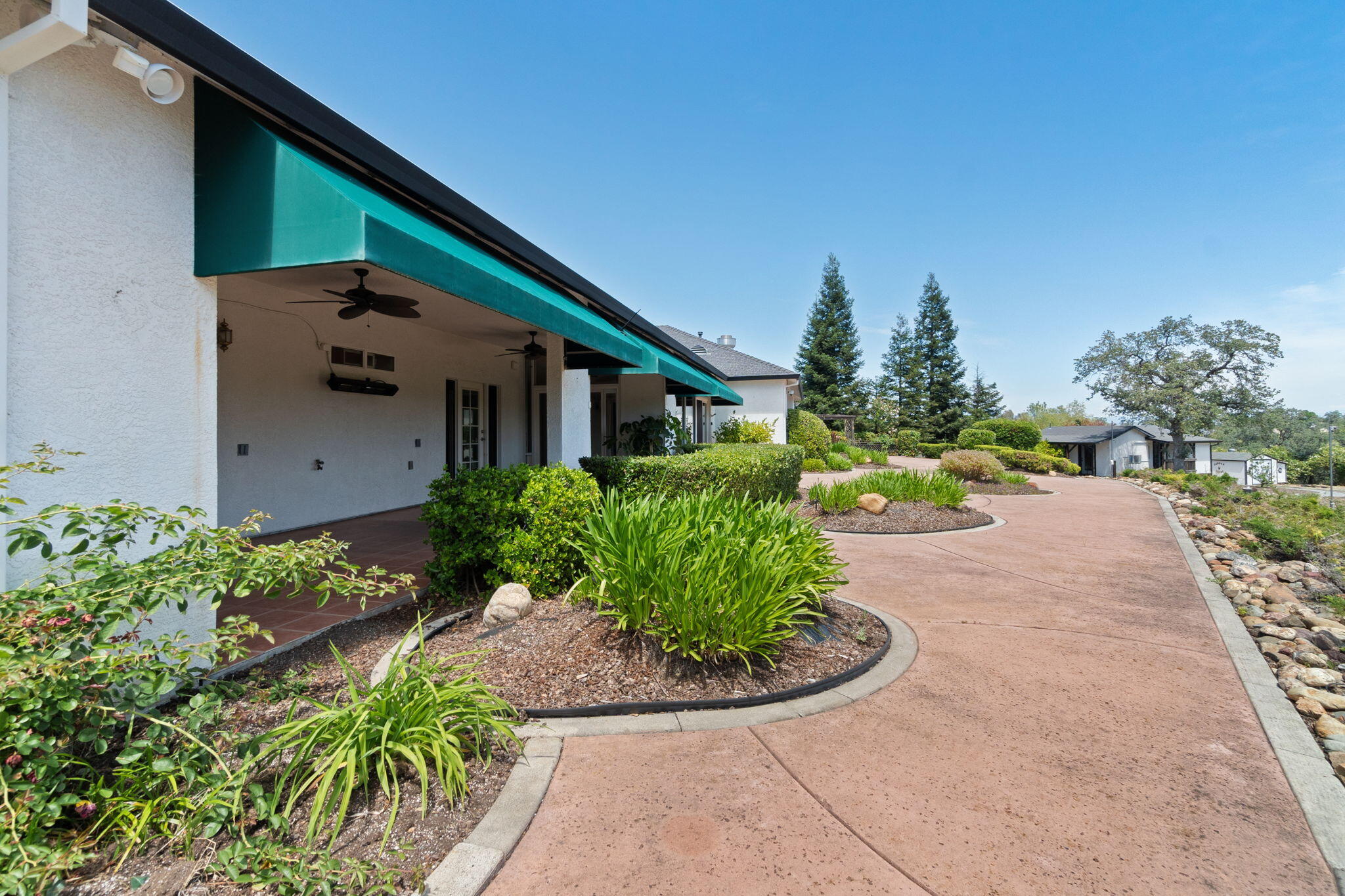 main property photo 53