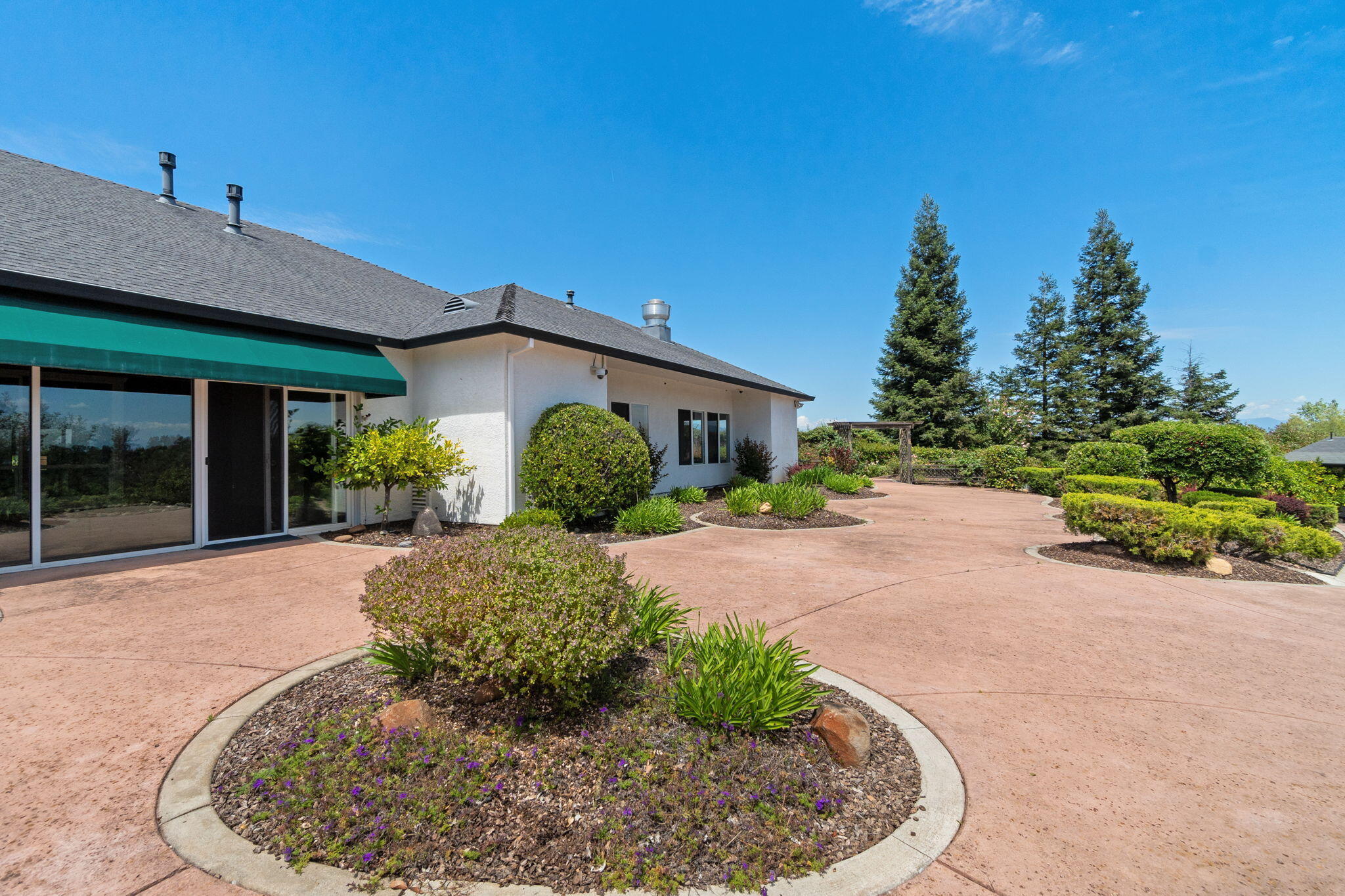 main property photo 61