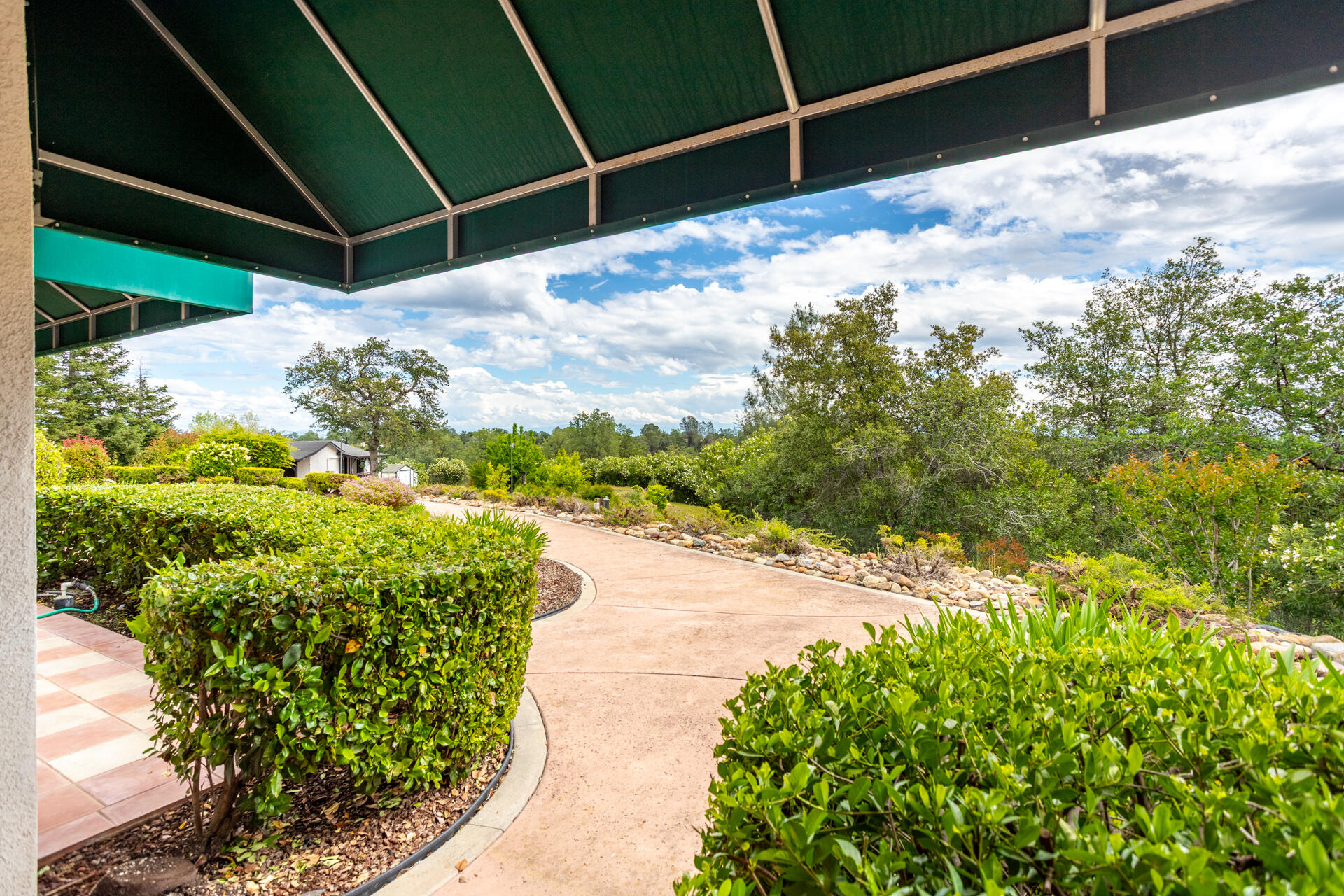 main property photo 68