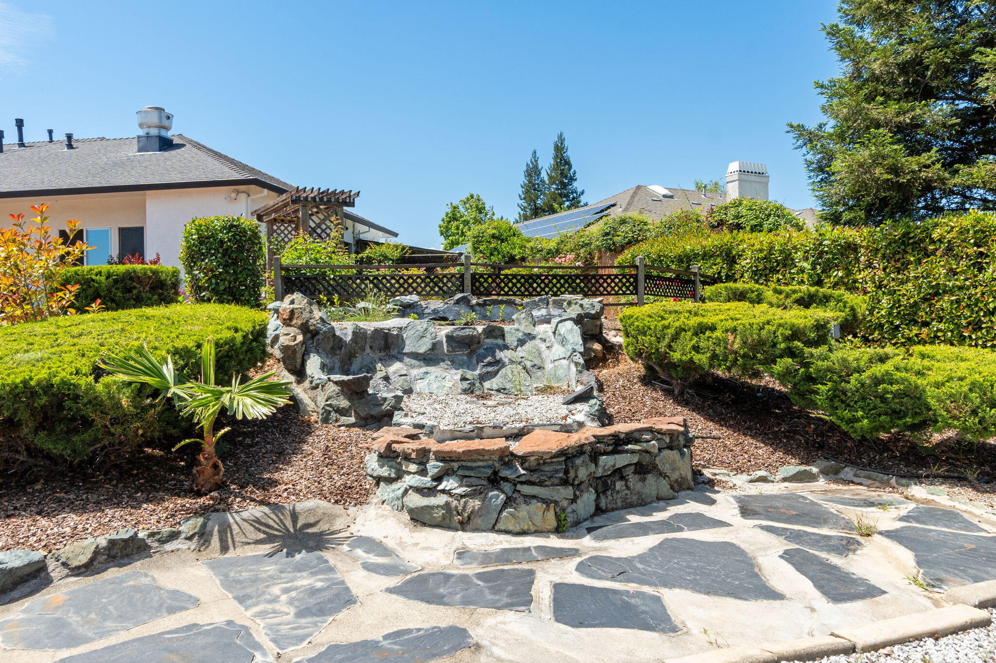 main property photo 81