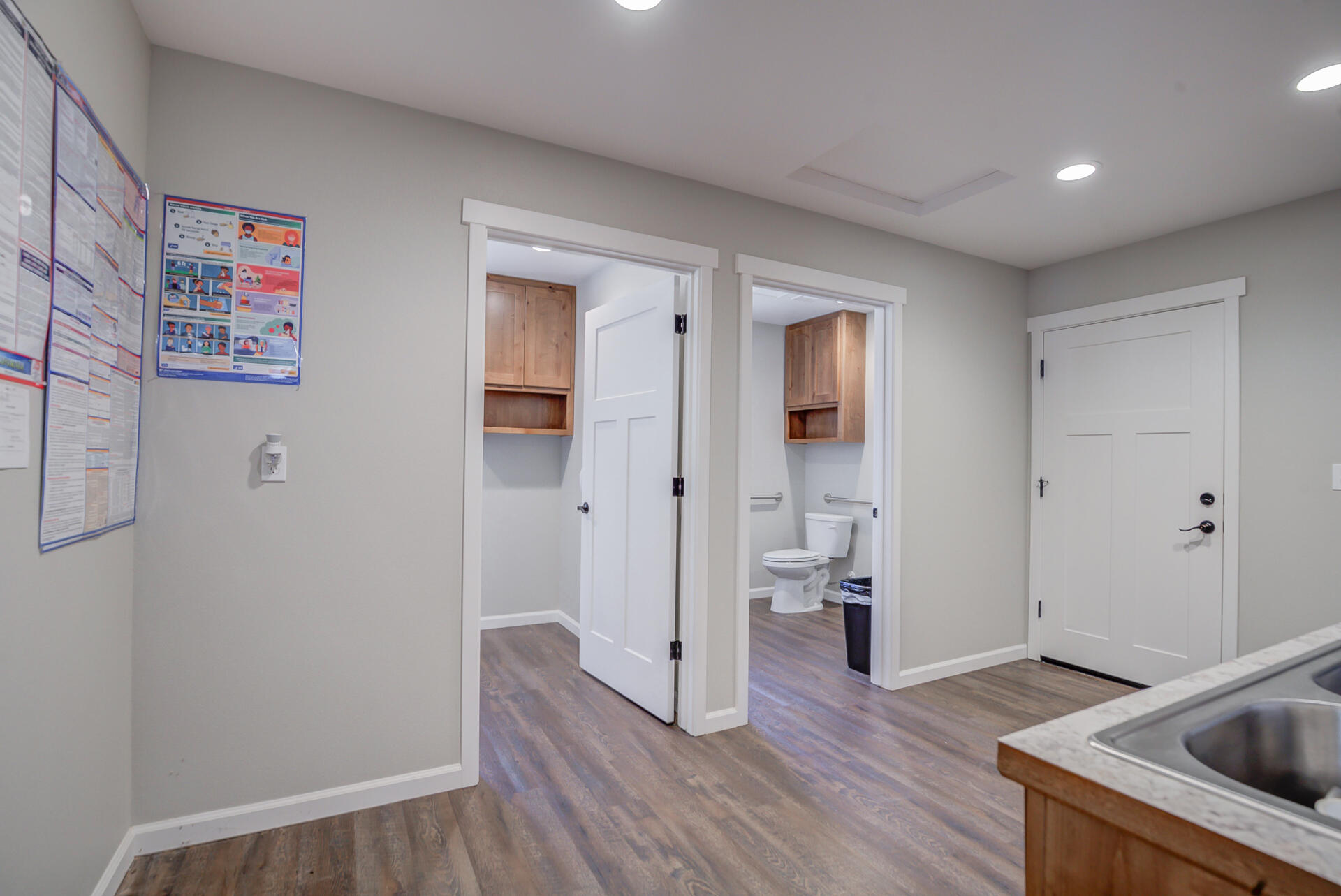 main property photo 18