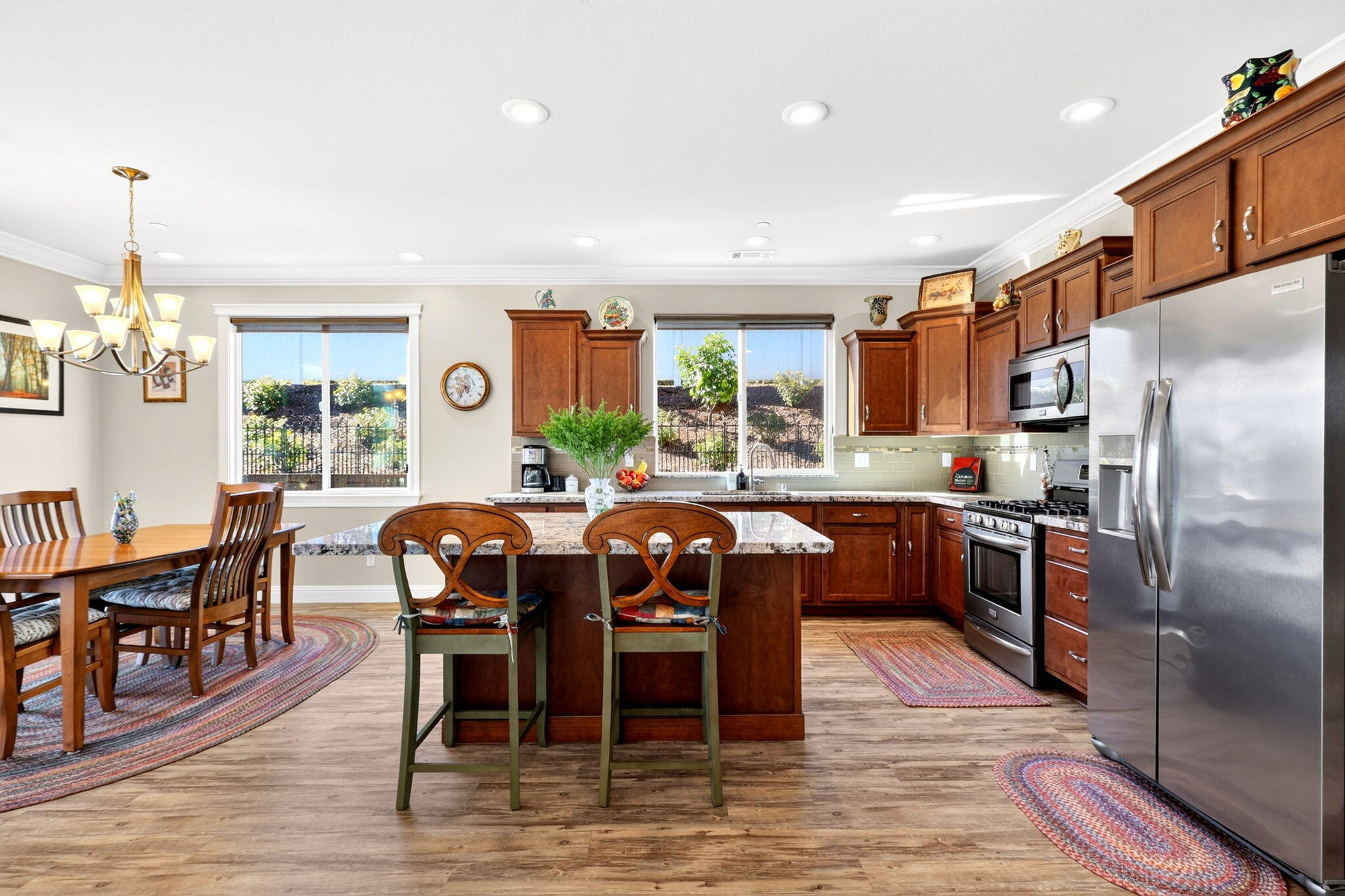 main property photo 12