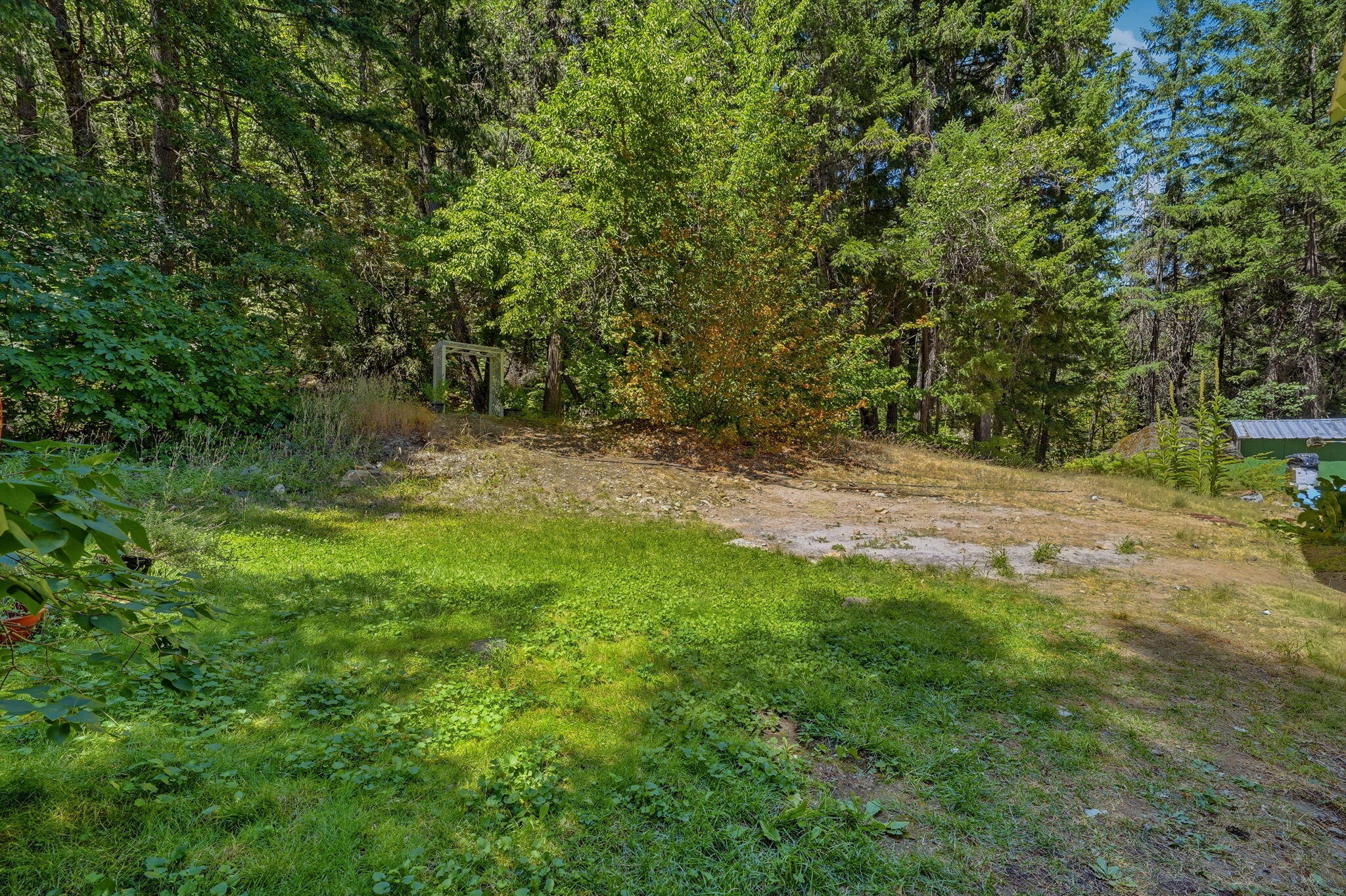 main property photo 20