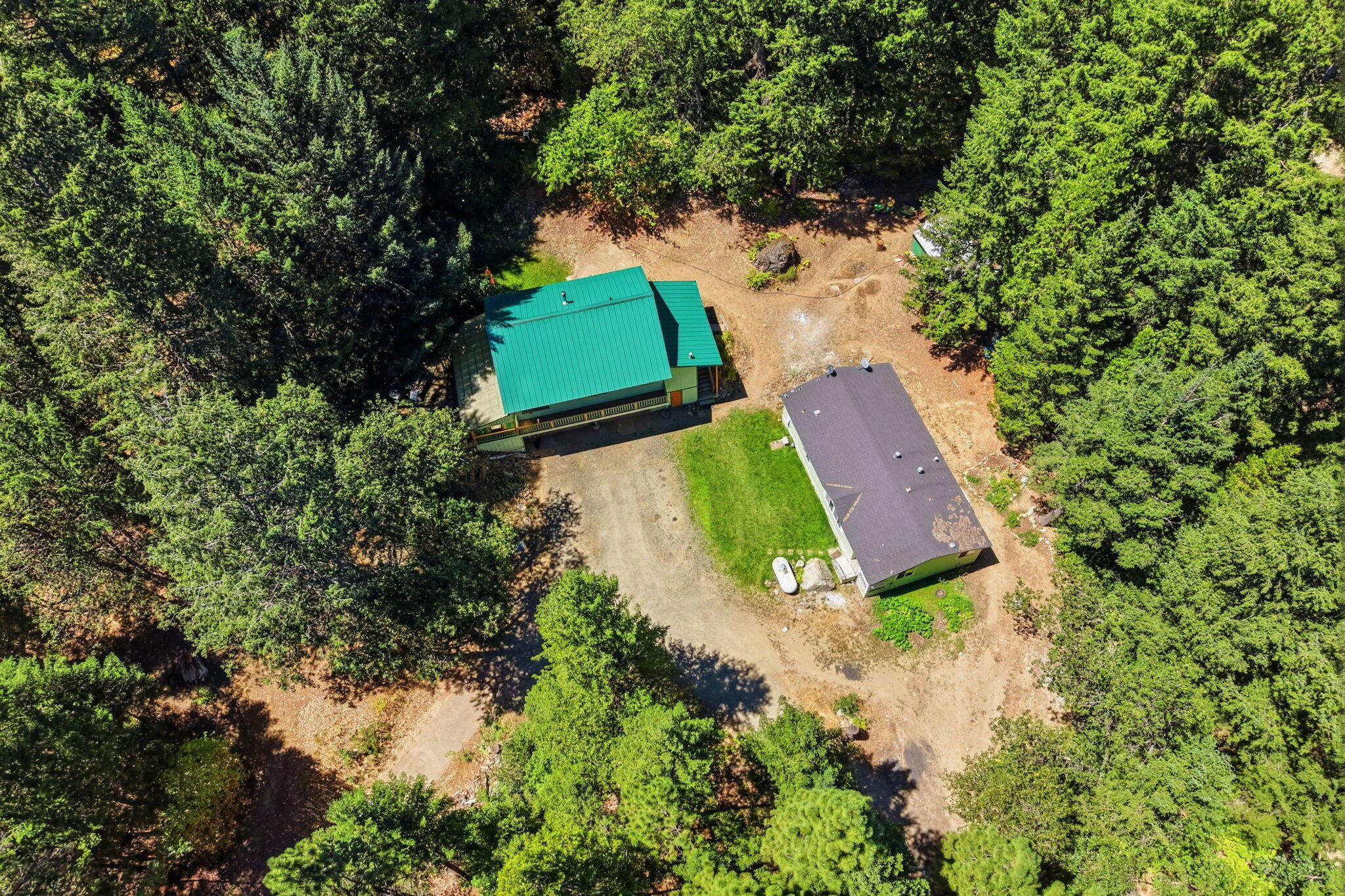 main property photo 36