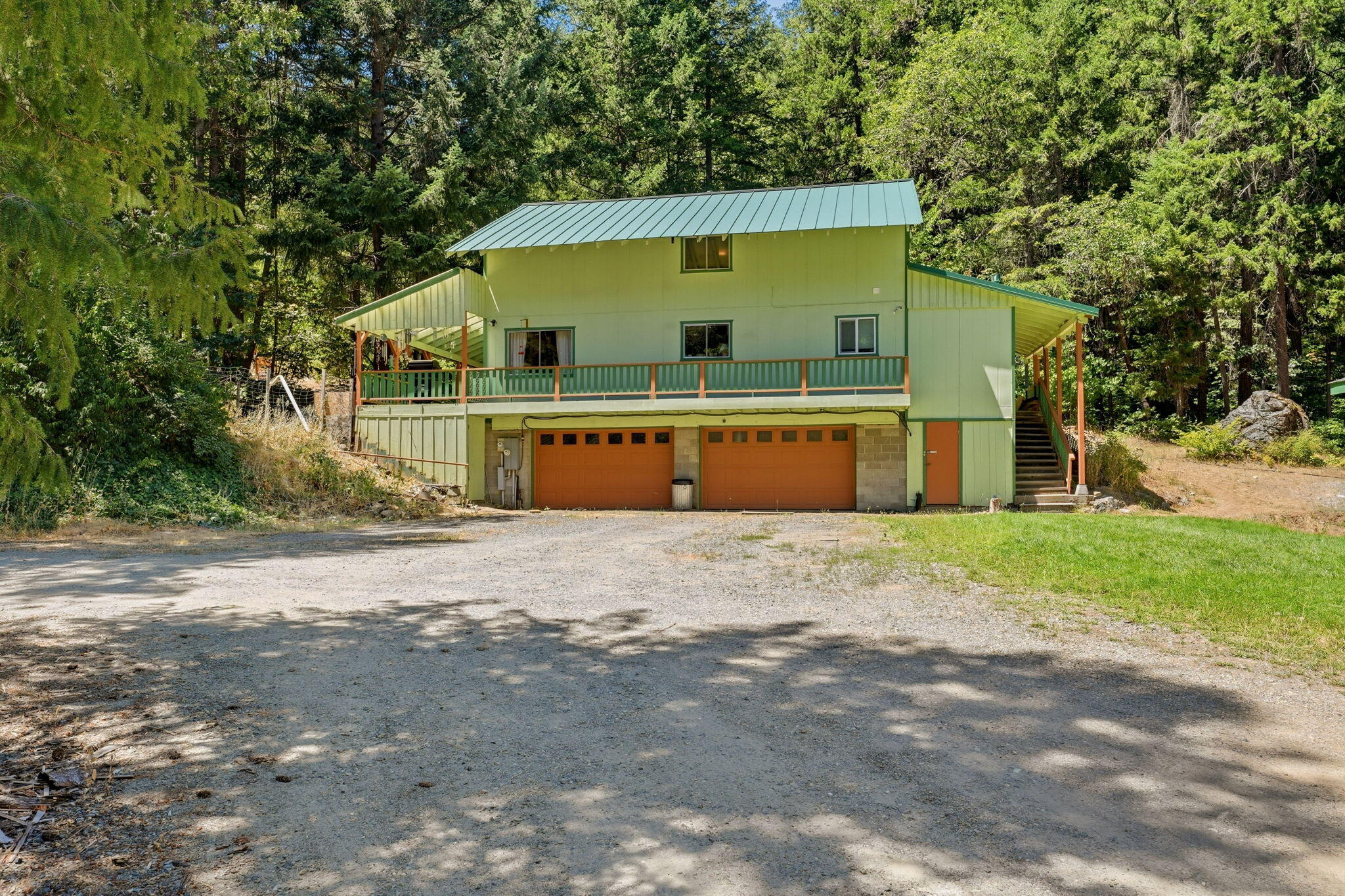 main property photo 4