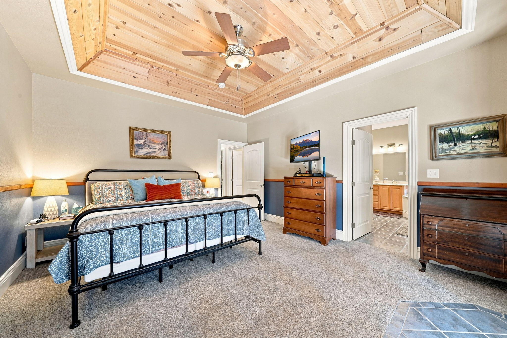 main property photo 22