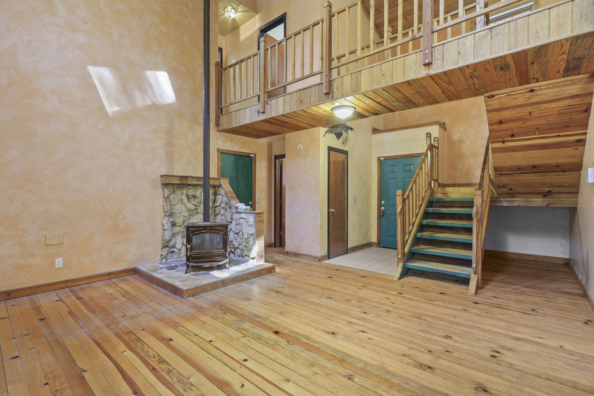 main property photo 8