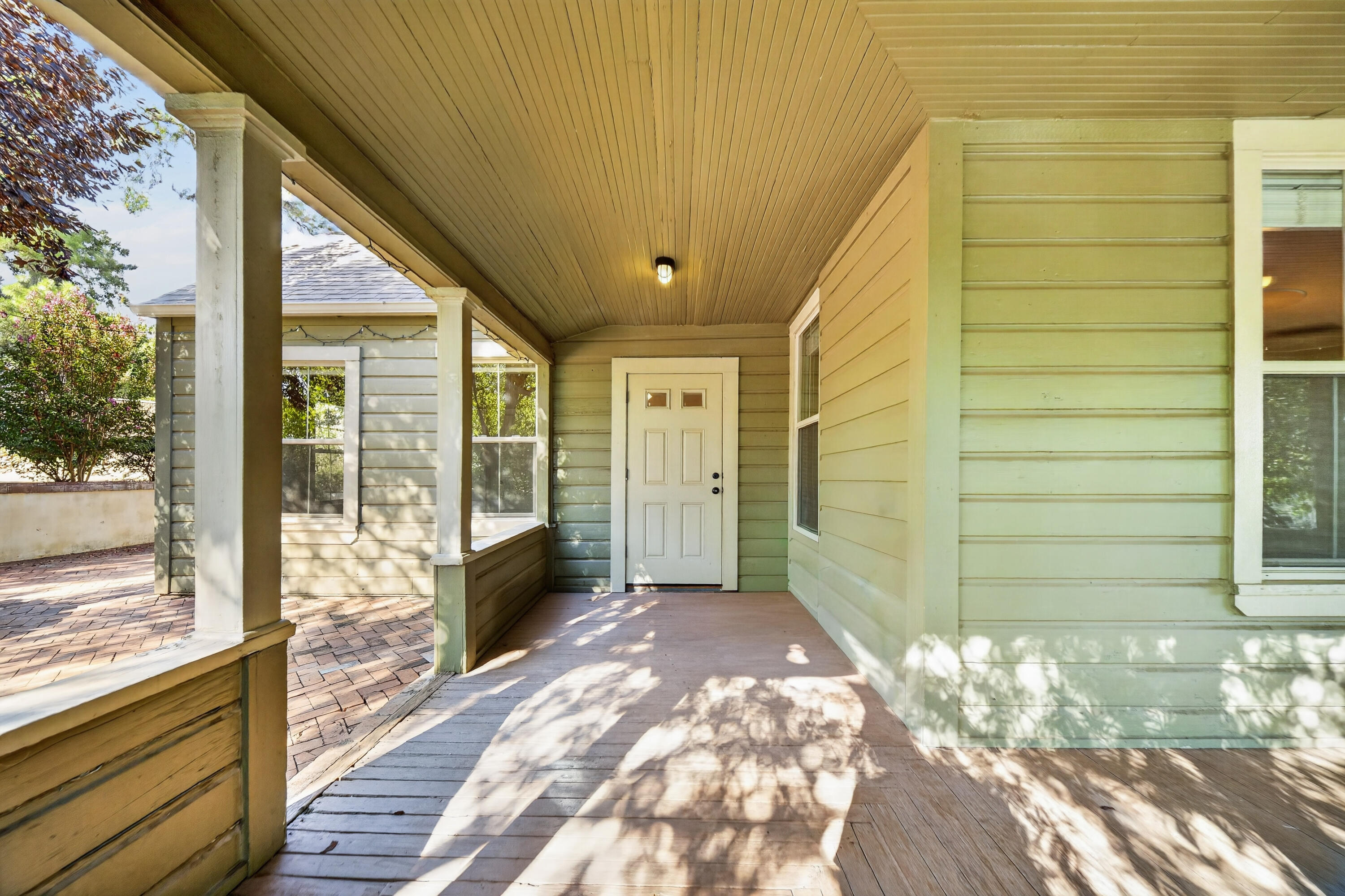 main property photo 42