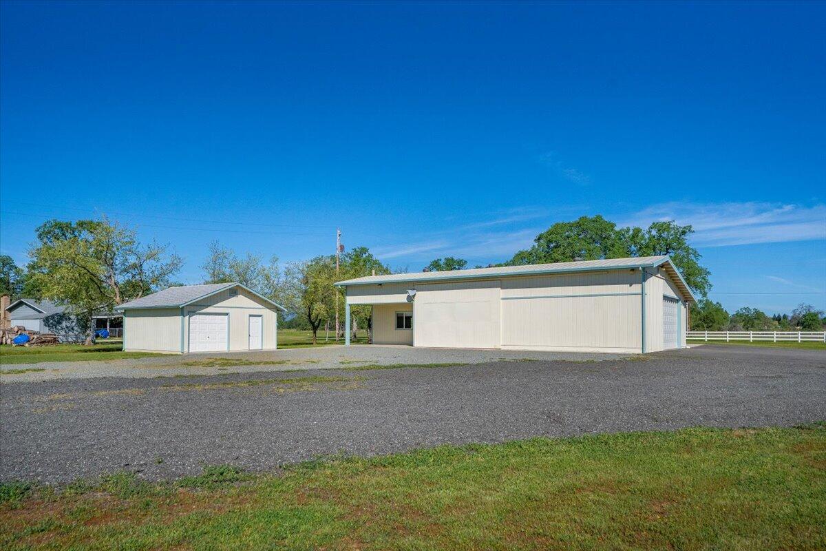 main property photo 64