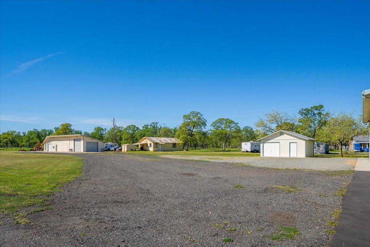 main property photo 66