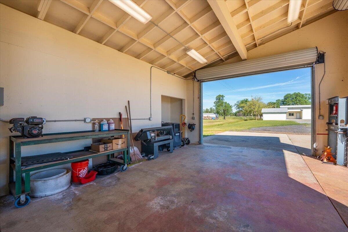 main property photo 80