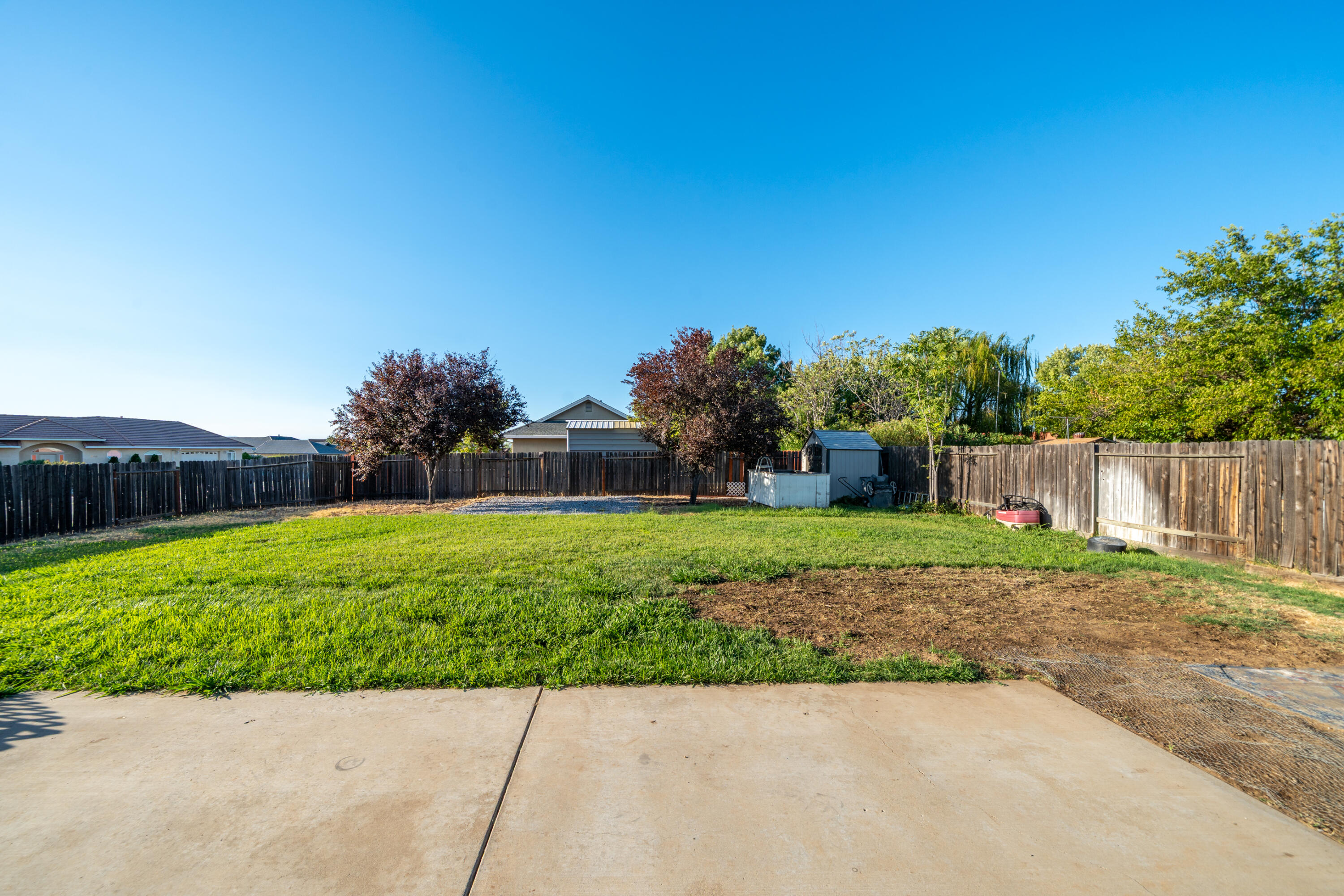 main property photo 21