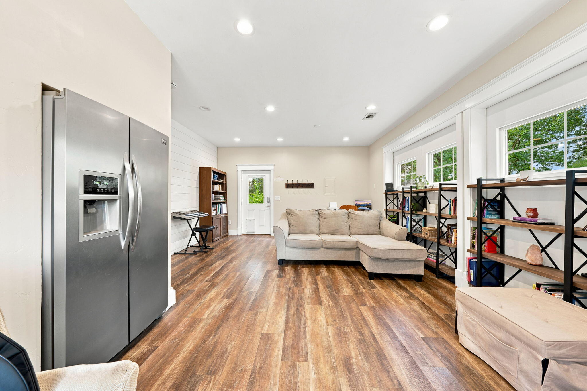 main property photo 118