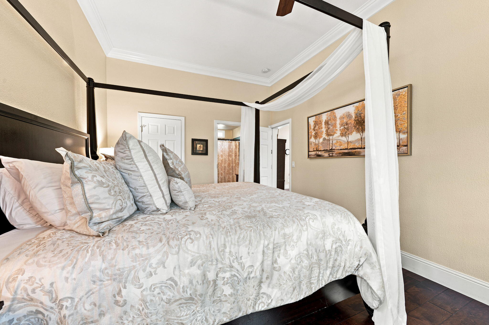 main property photo 78