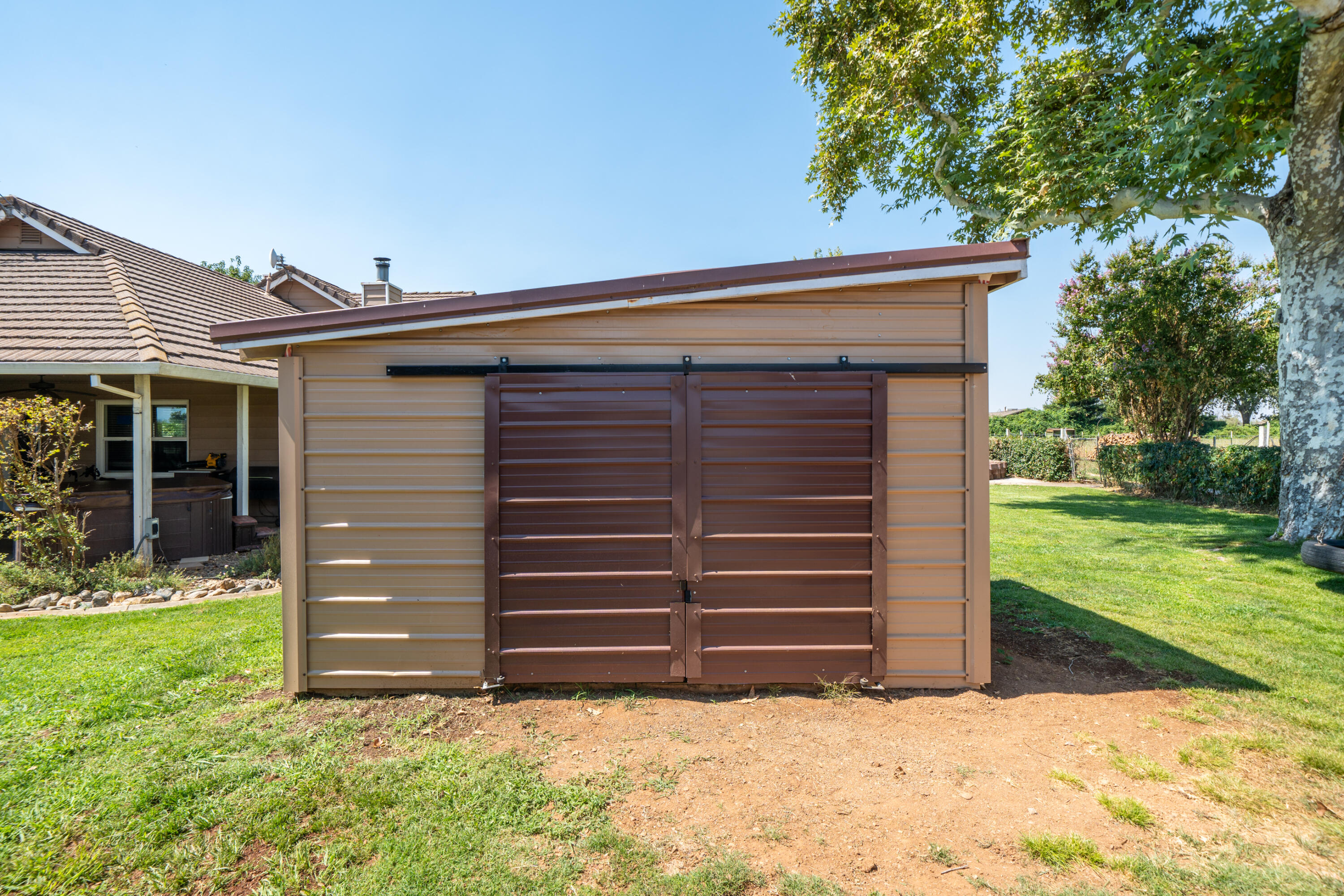 main property photo 56