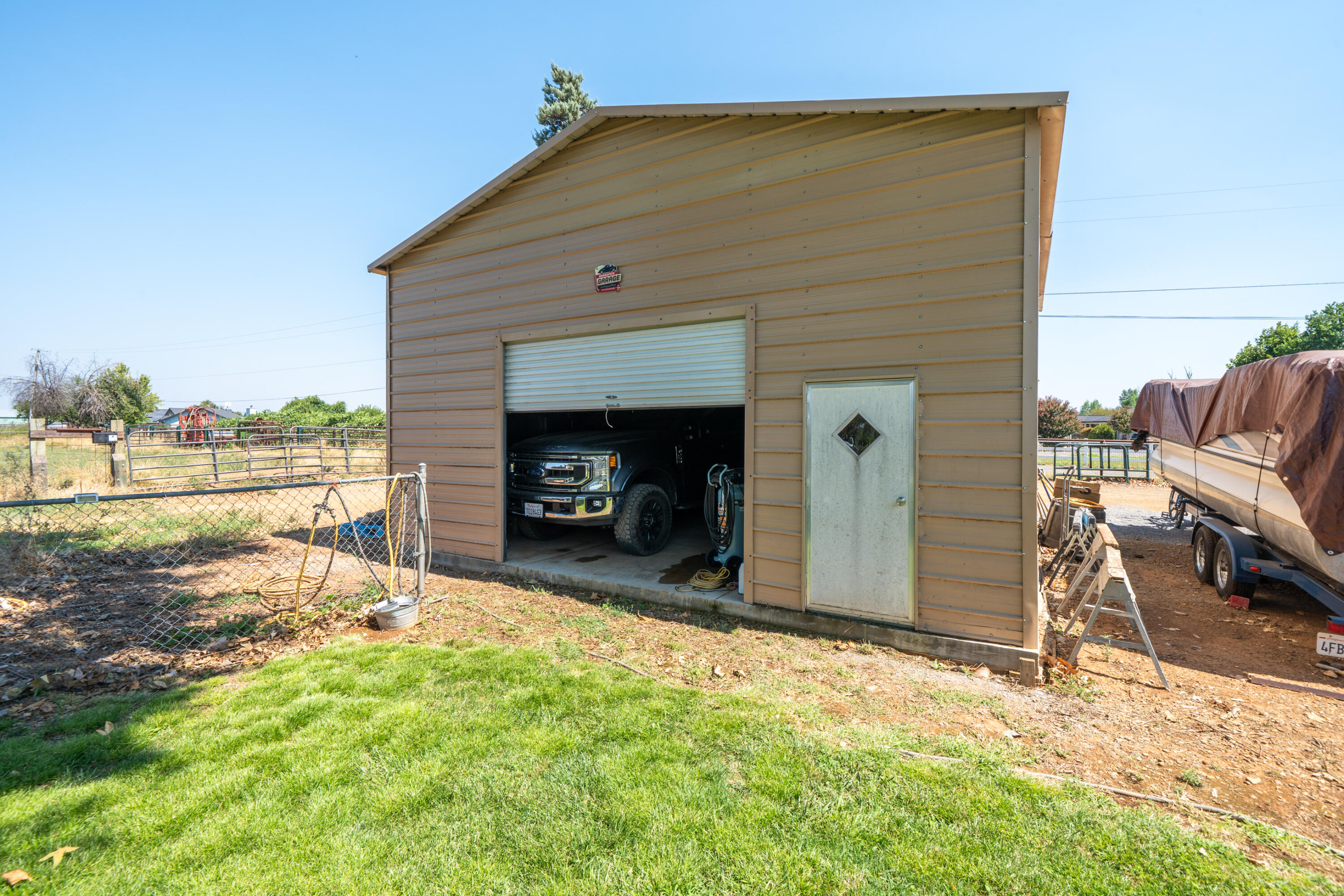 main property photo 59