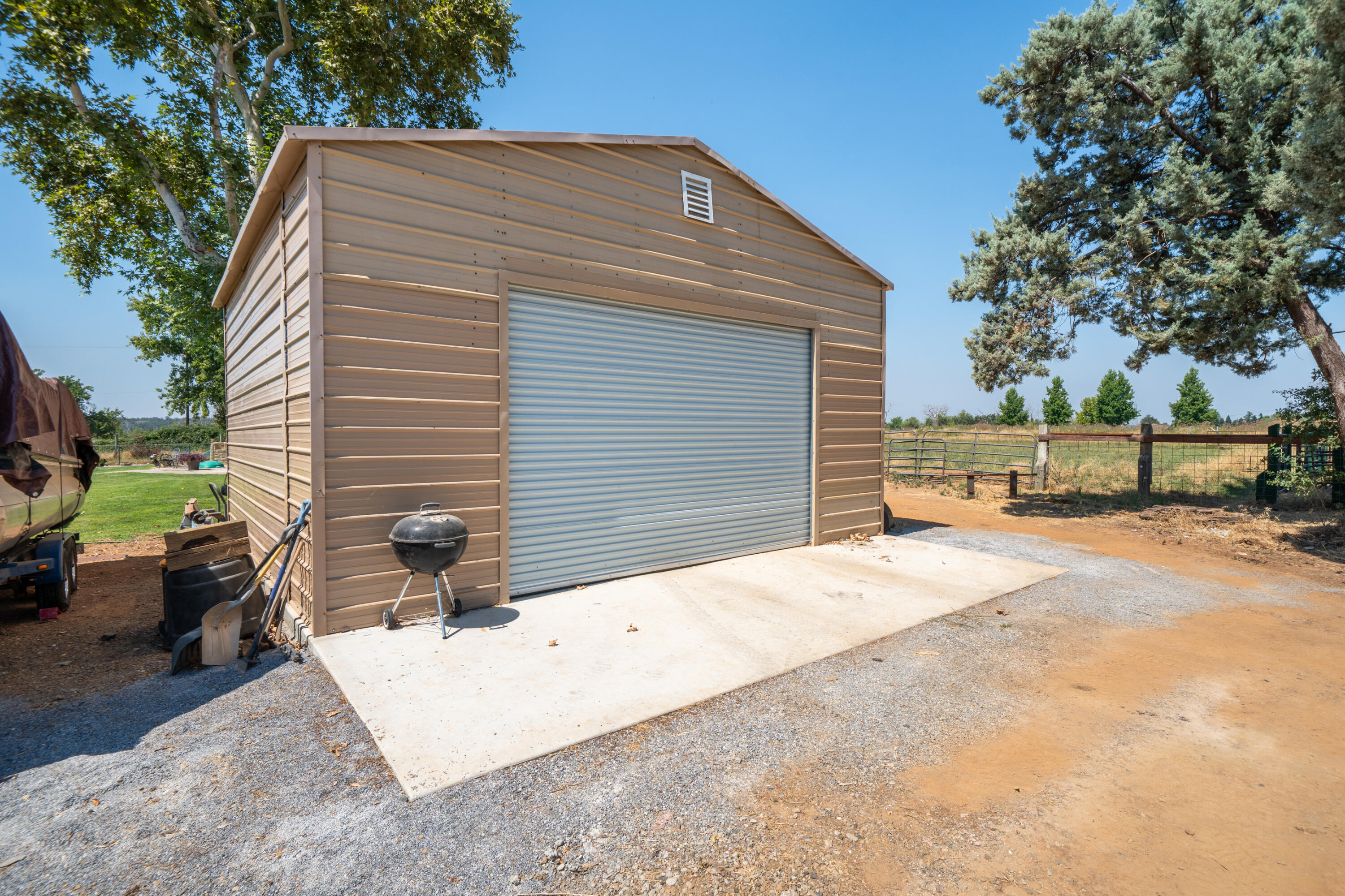 main property photo 60