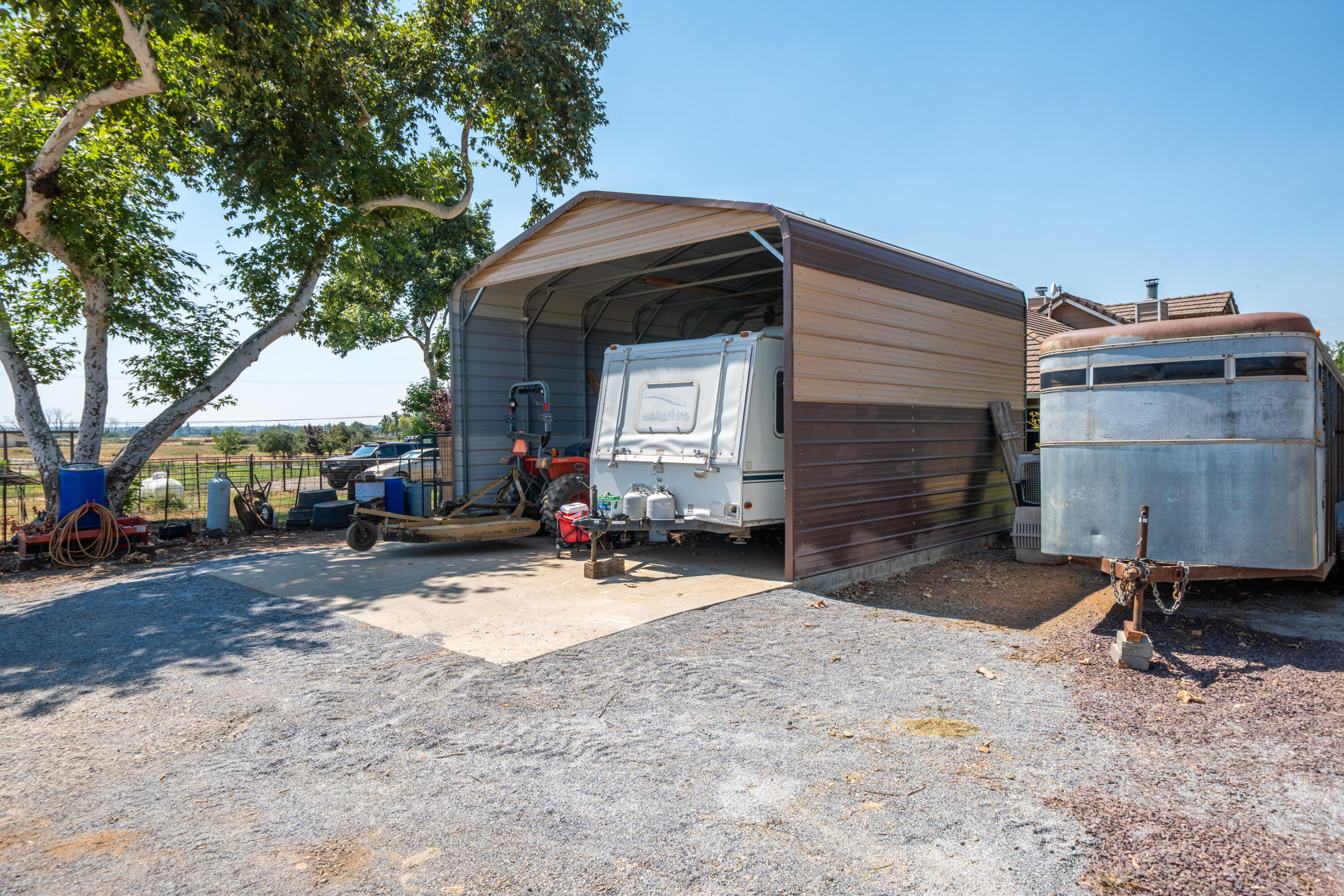 main property photo 63