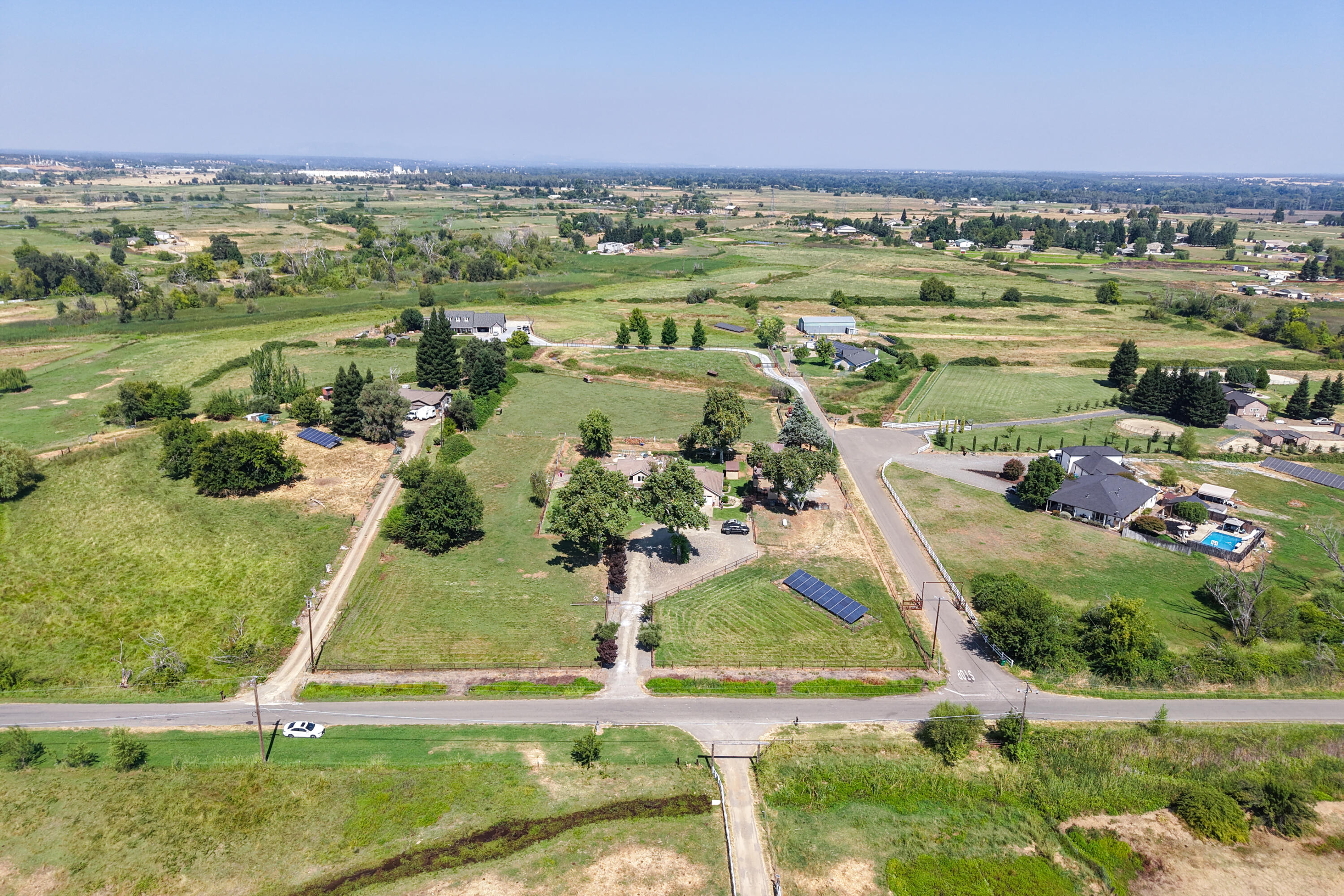 main property photo 80