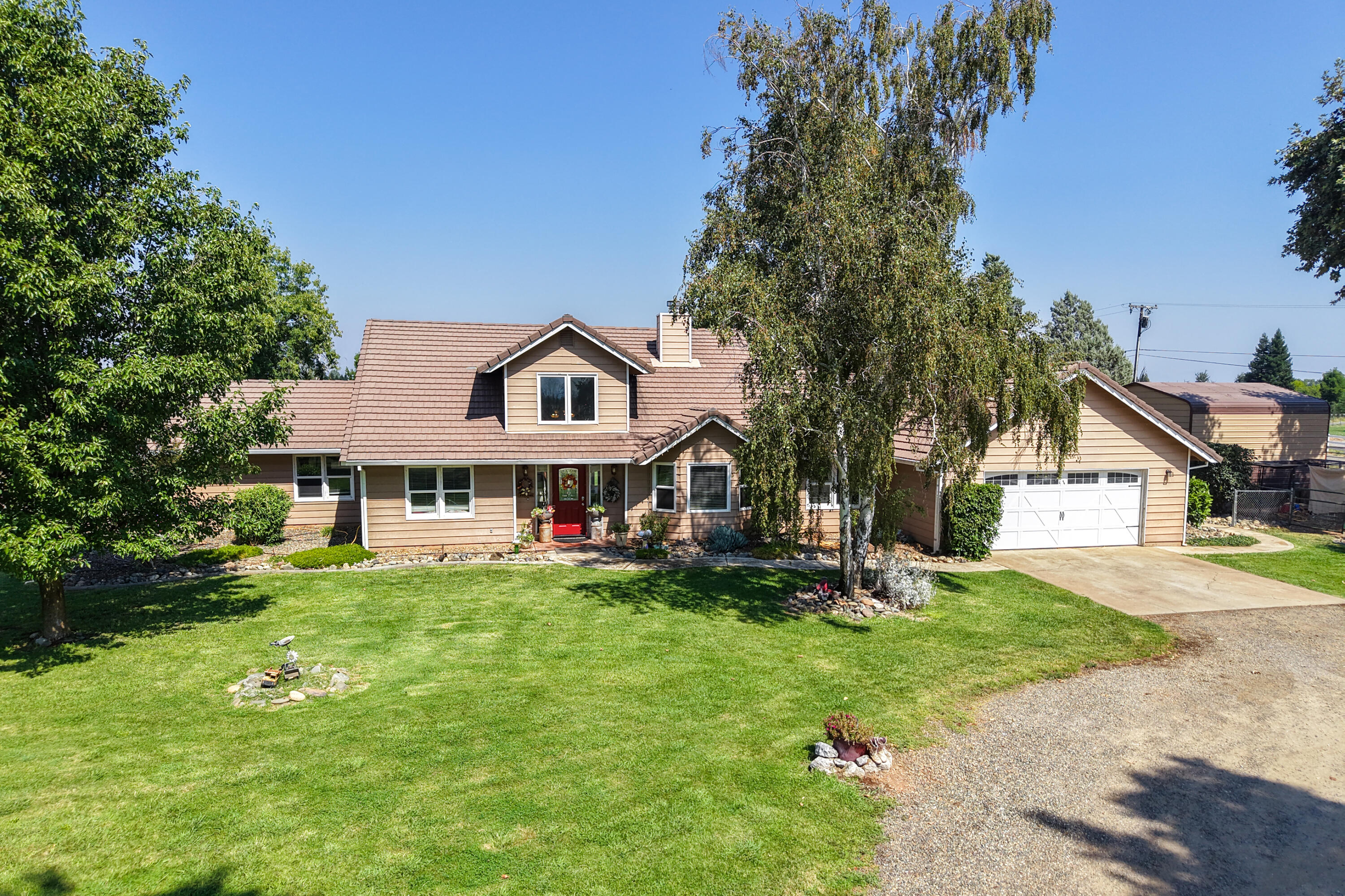 main property photo 89