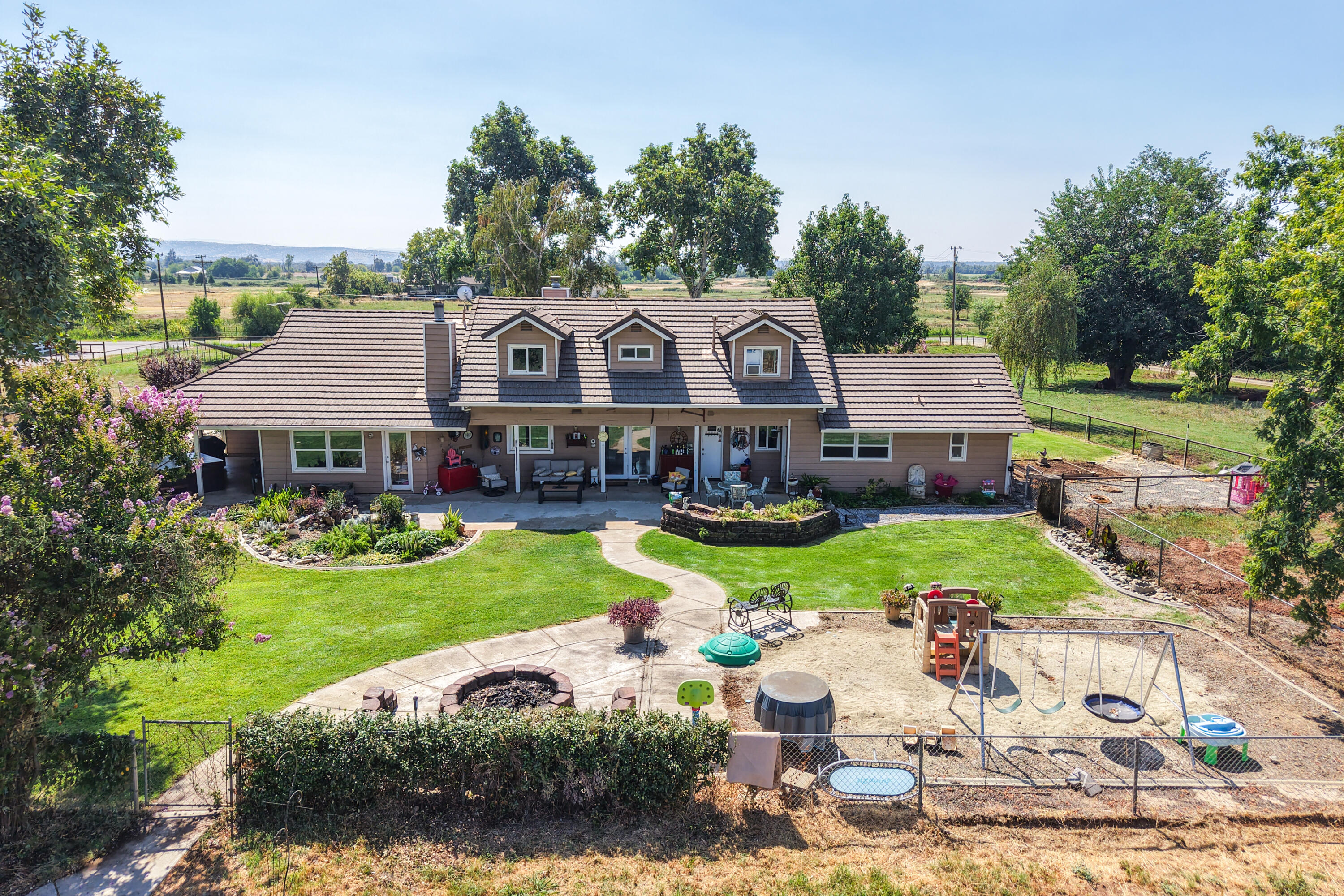 main property photo 91