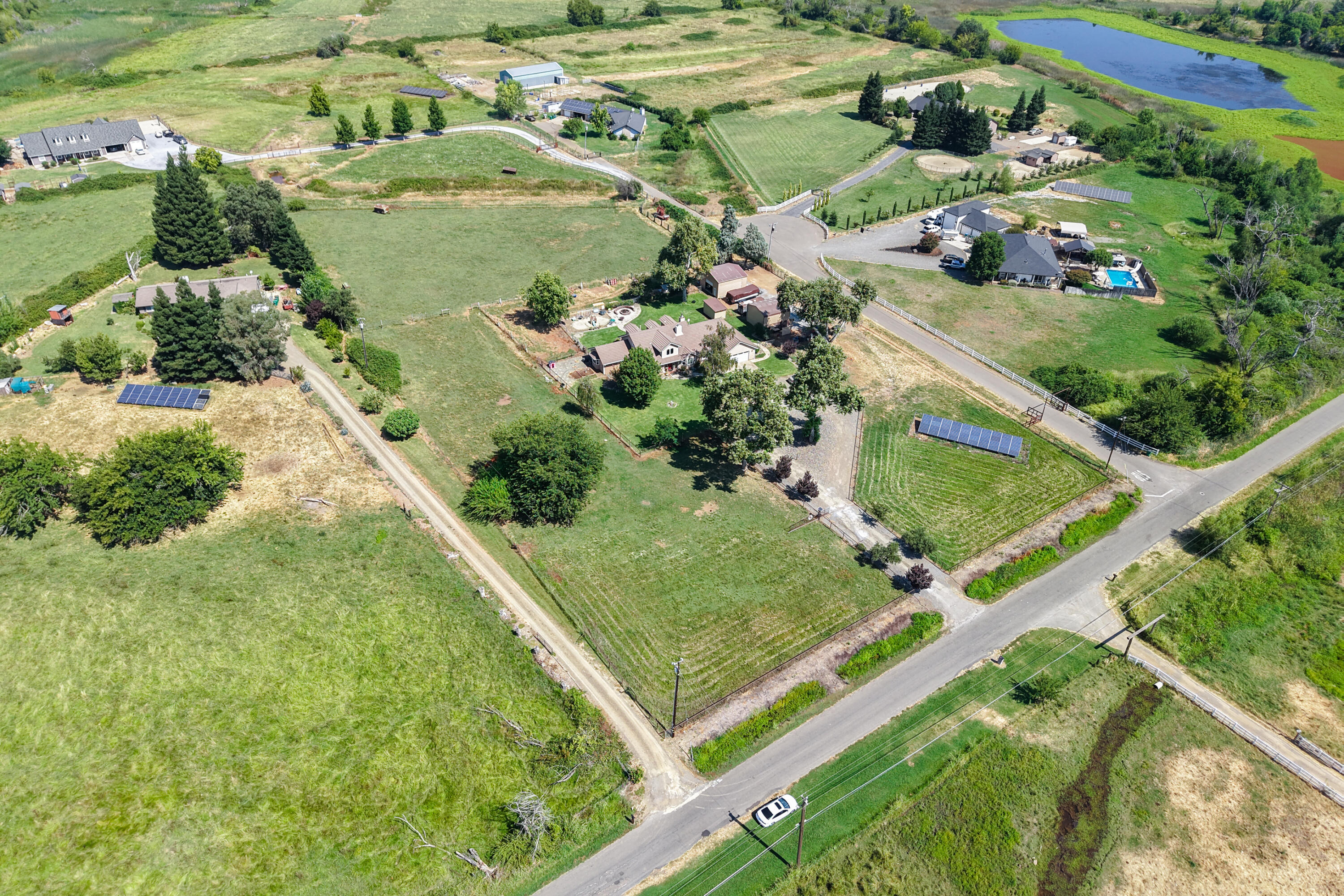 main property photo 94