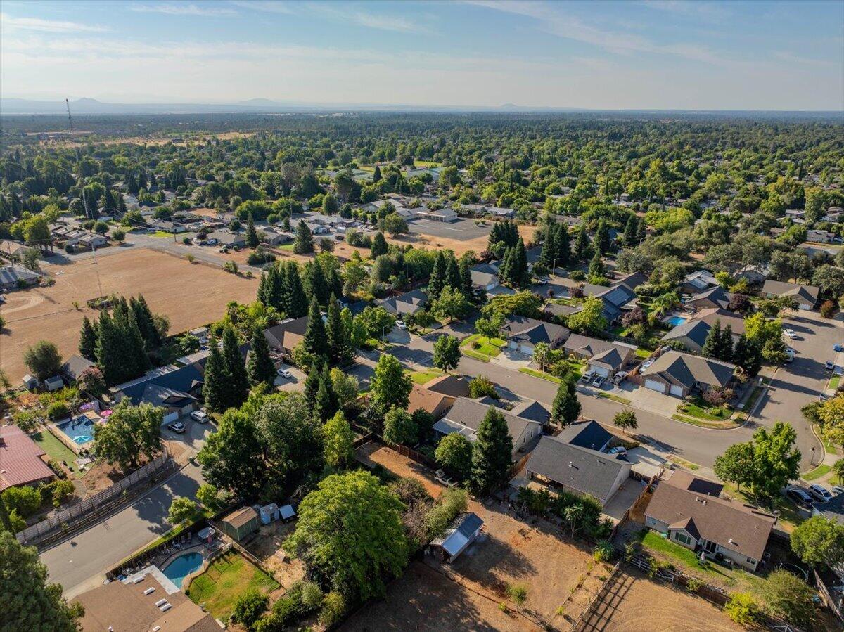 main property photo 50