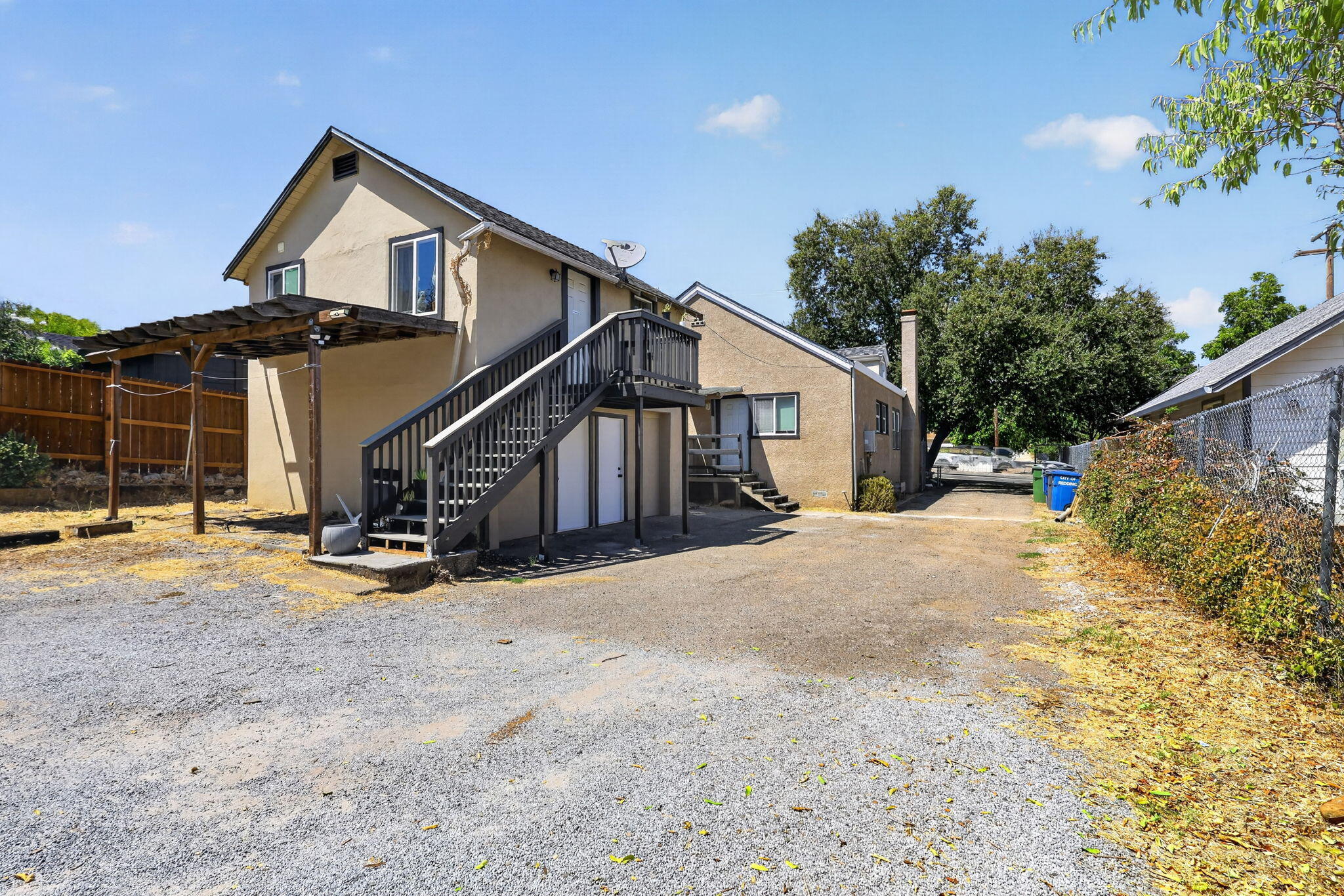 main property photo 59
