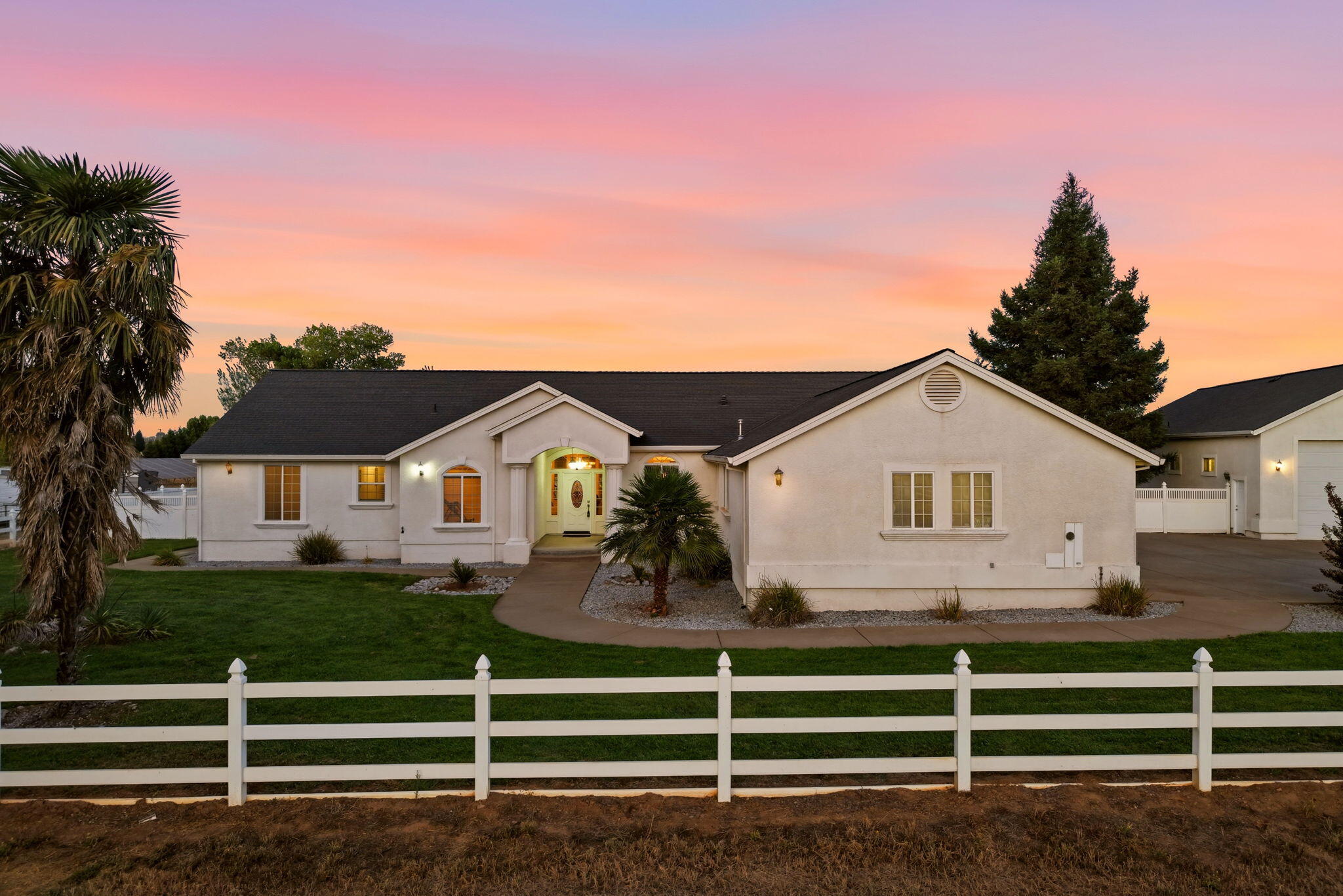 main property photo 50