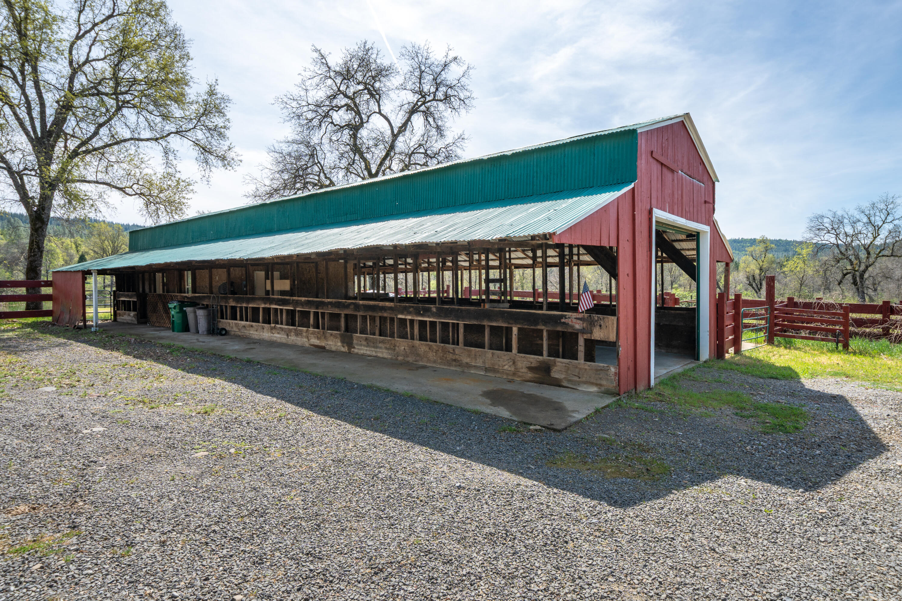 main property photo 100