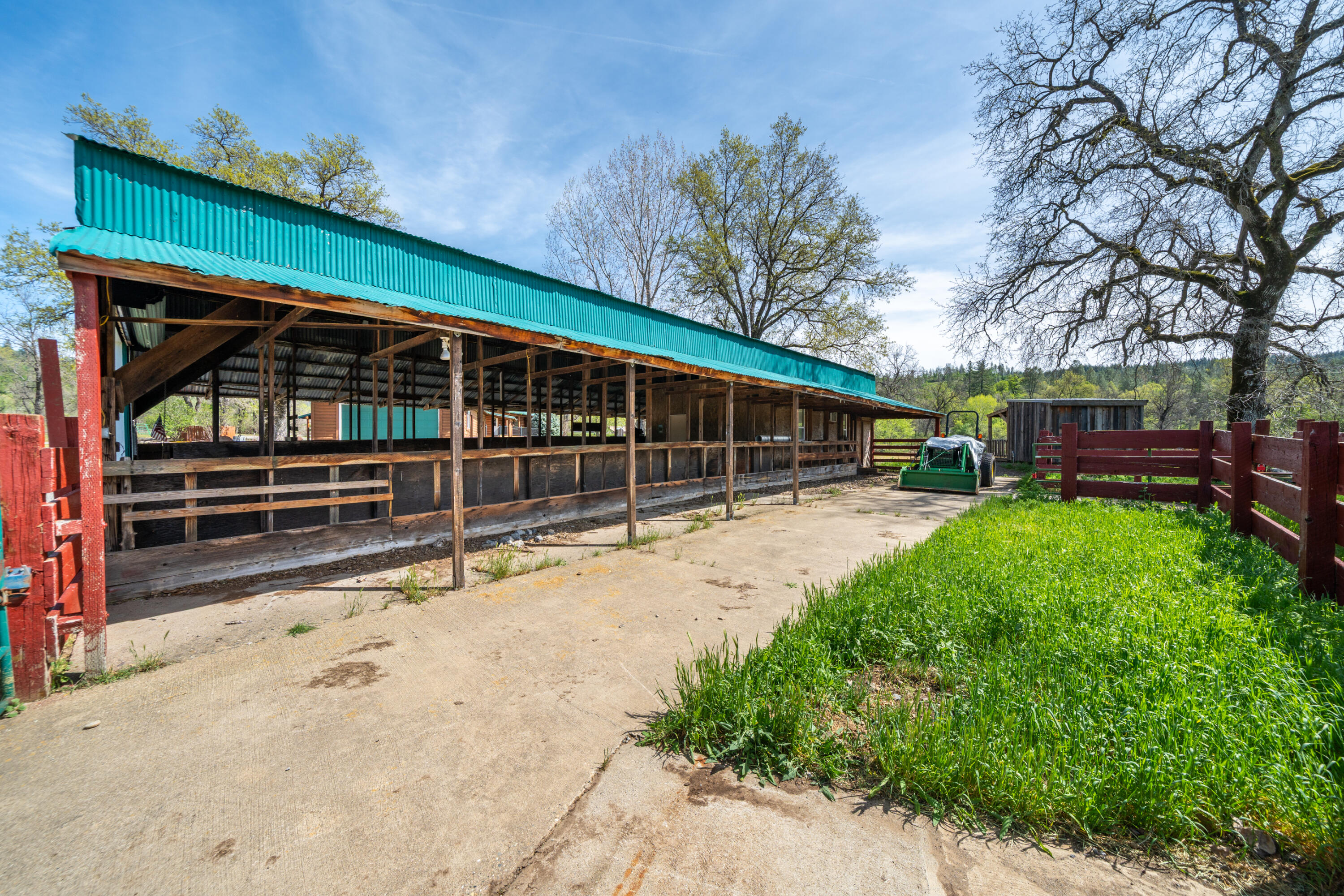 main property photo 112